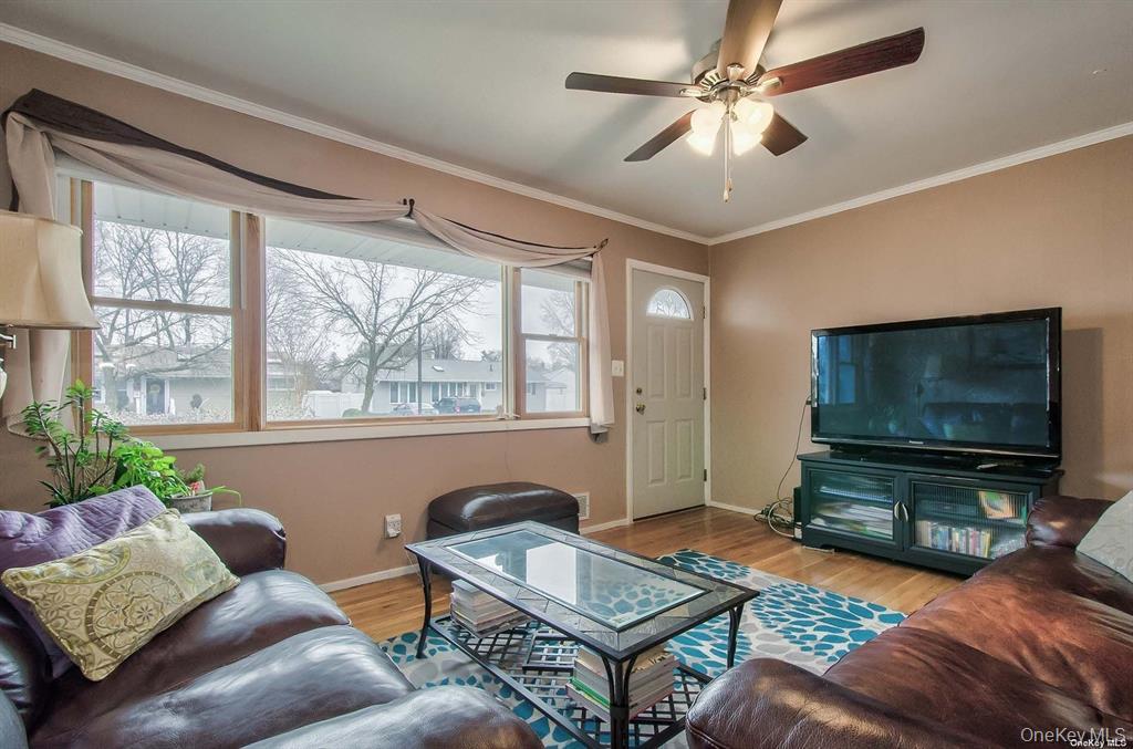 #10 photo, 15 Janet Drive, Plainview , NY 11803