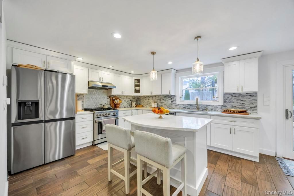 #14 photo, 37 Fiesta Drive, サフォーク郡 Centereach , NY 11720