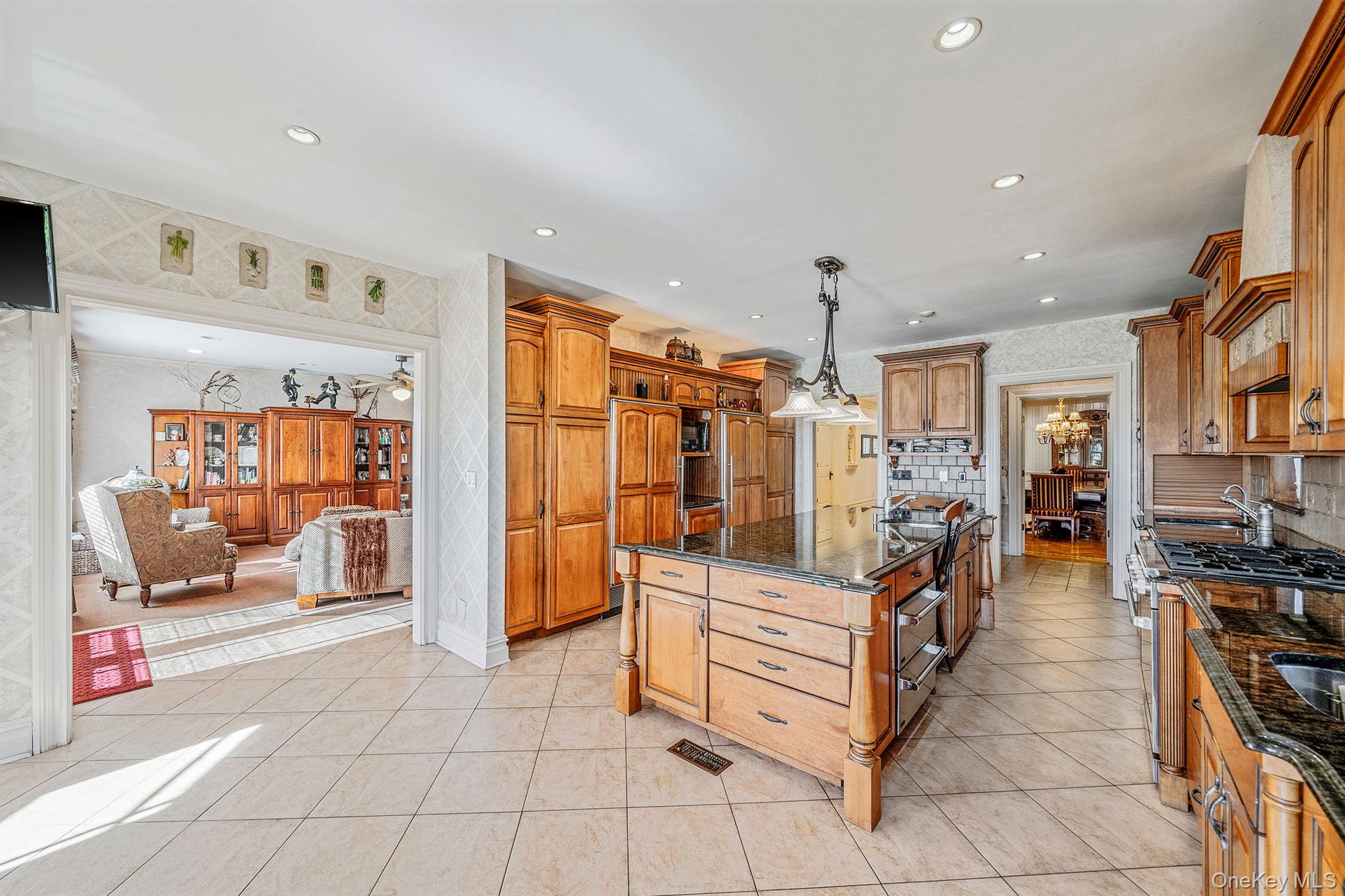 #12 photo, 19922 Keno Avenue, クイーンズ区 Holliswood , NY 11423