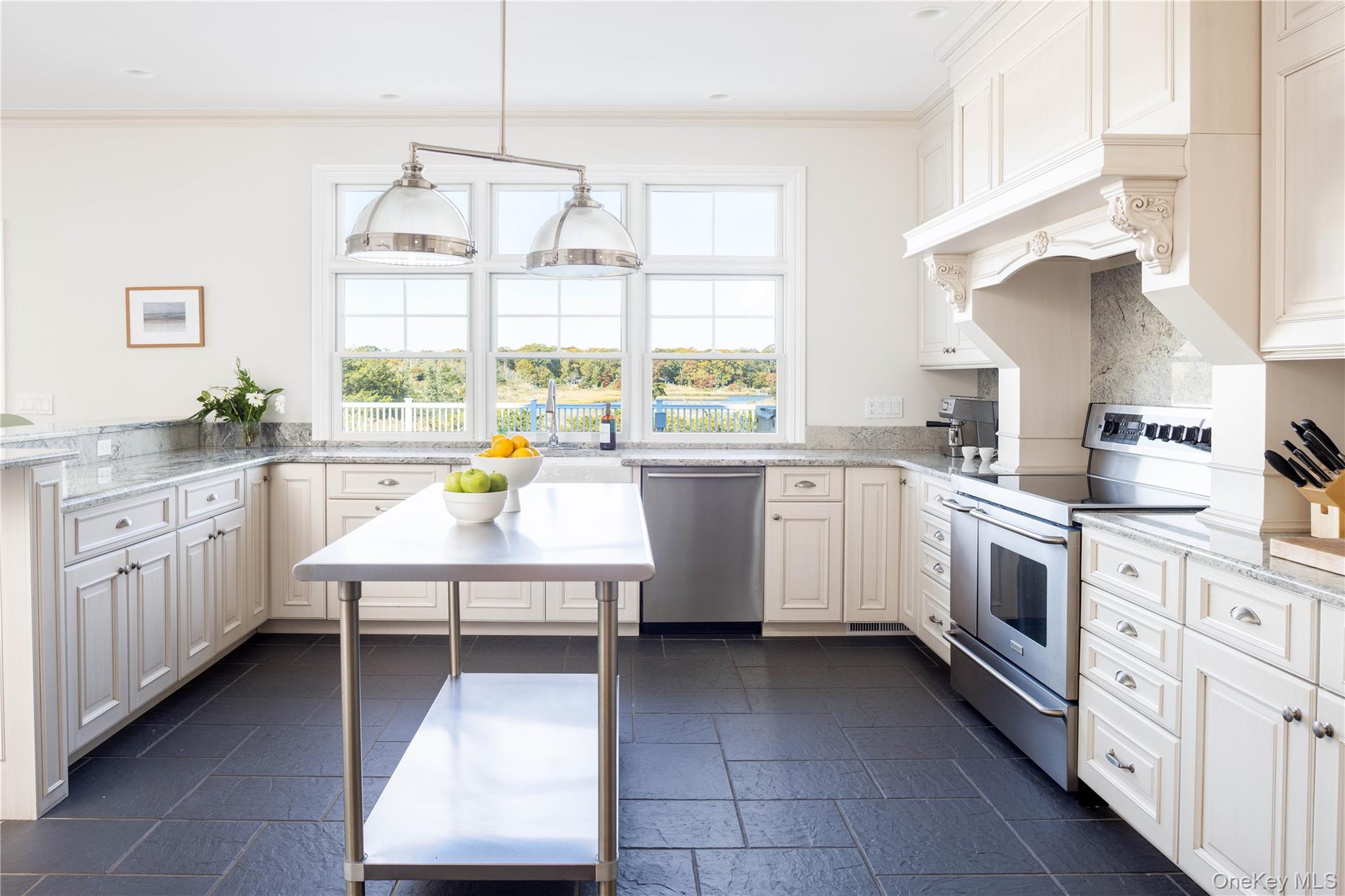 #9 photo, 105 Waterview Drive, サフォーク郡 Southold , NY 11971