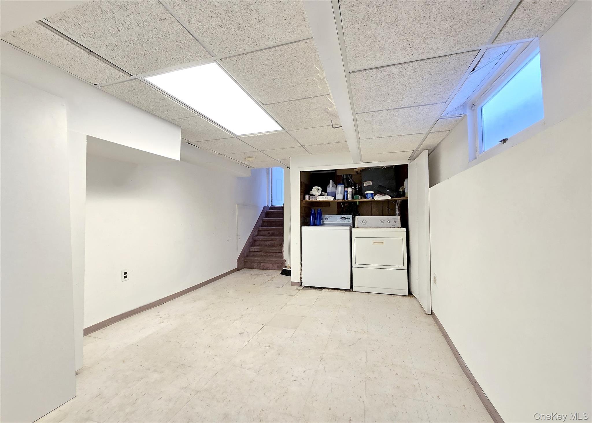 #16 photo, 12 Willow Street, Selden , NY 11784