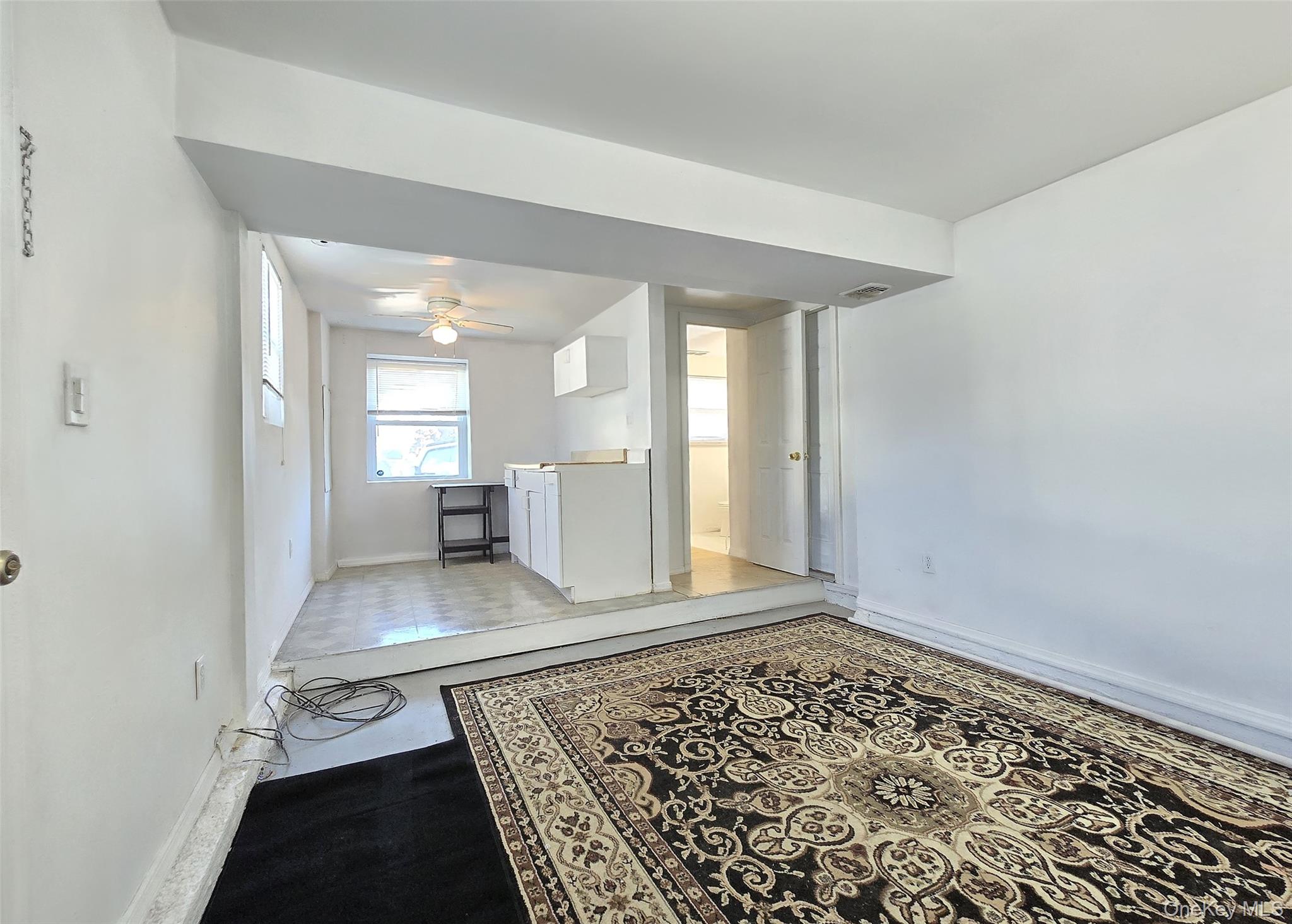 #17 photo, 12 Willow Street, Selden , NY 11784