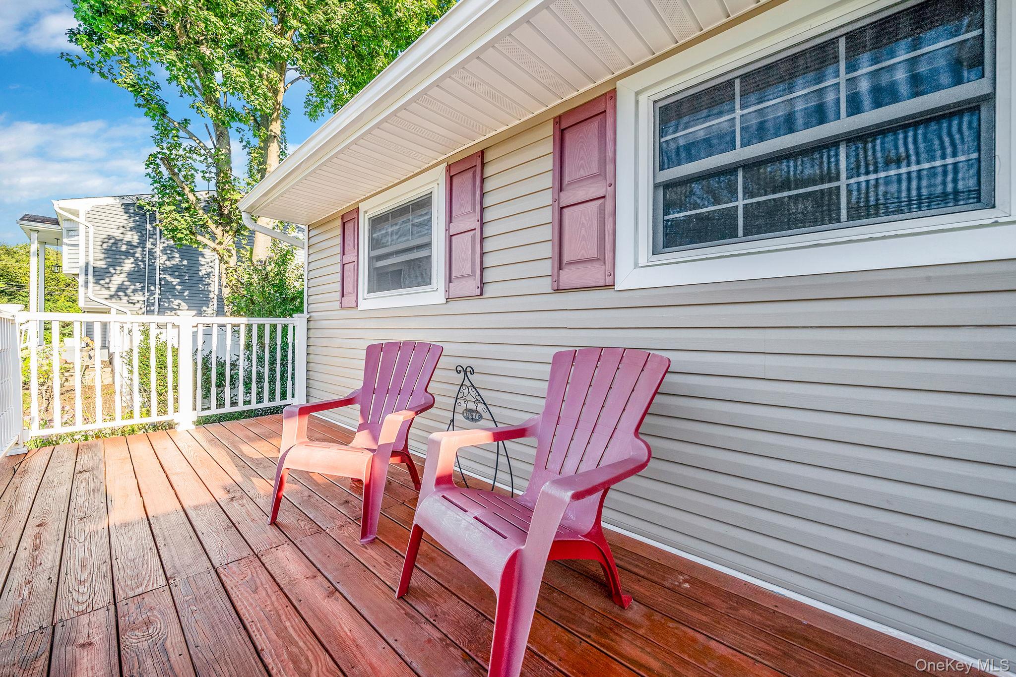 #2 photo, 112 Cleveland Street, Bay Shore , NY 11706