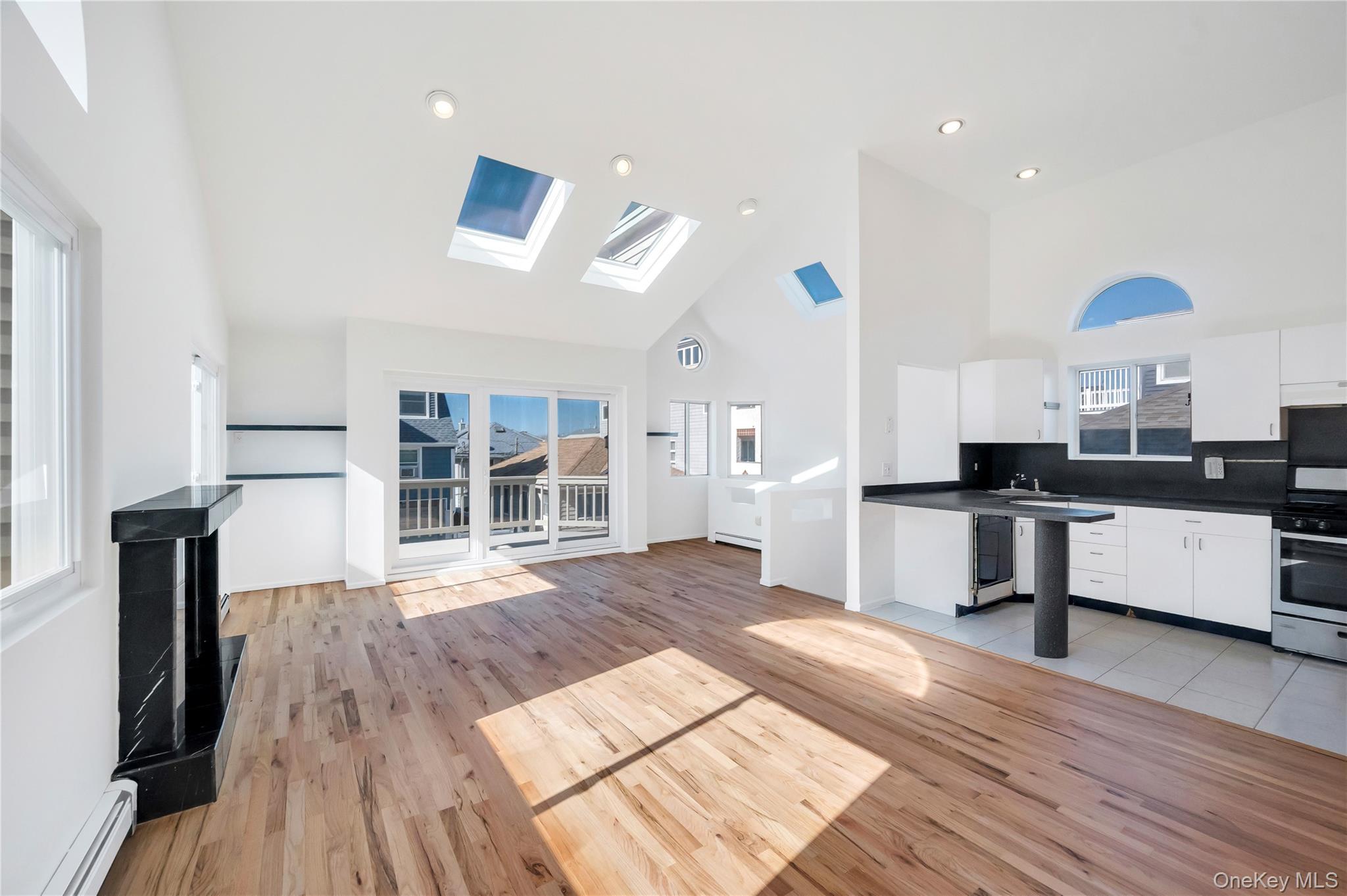 #13 photo, 28 Michigan Street, Long Beach , NY 11561