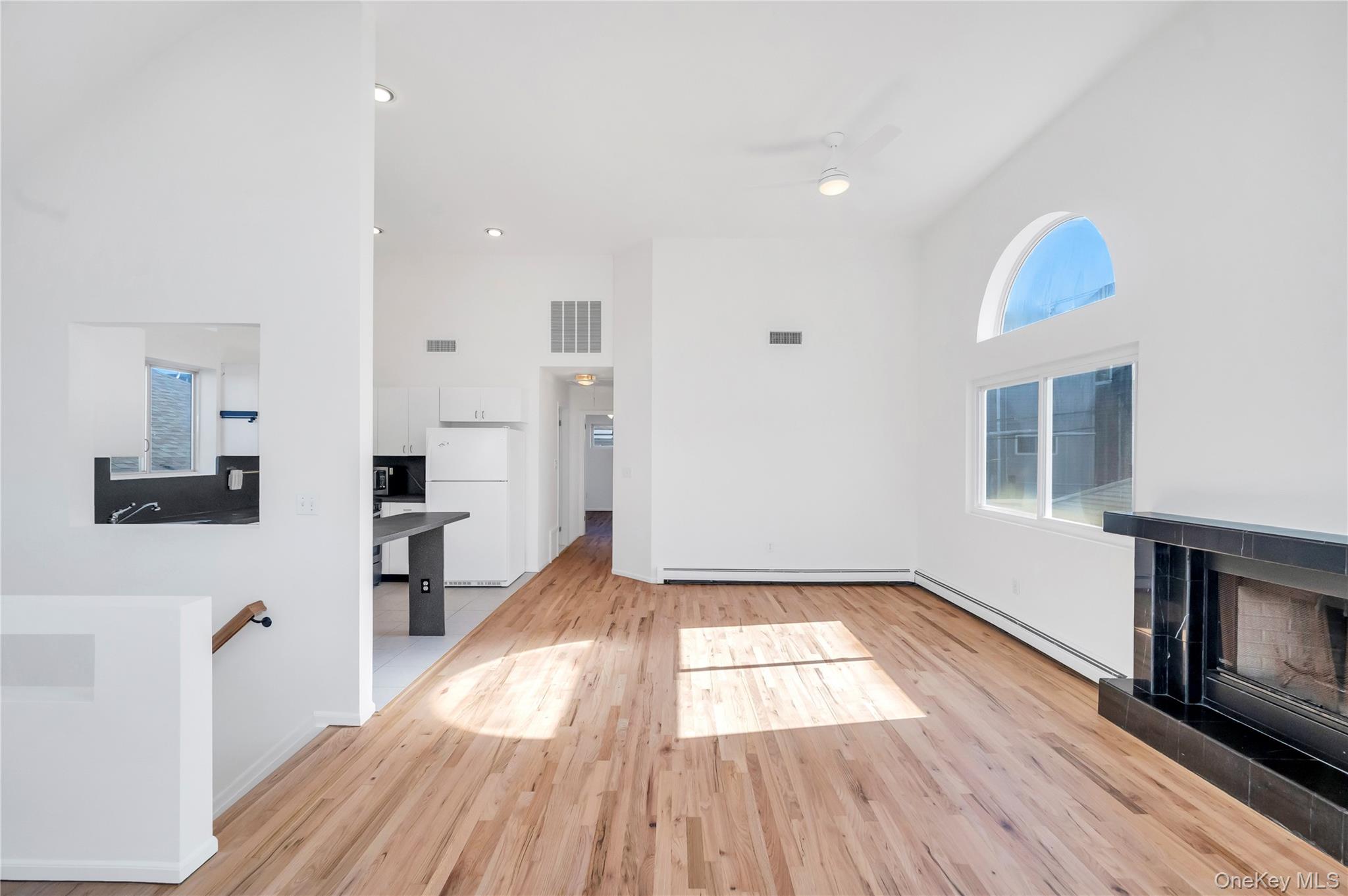 #18 photo, 28 Michigan Street, Long Beach , NY 11561