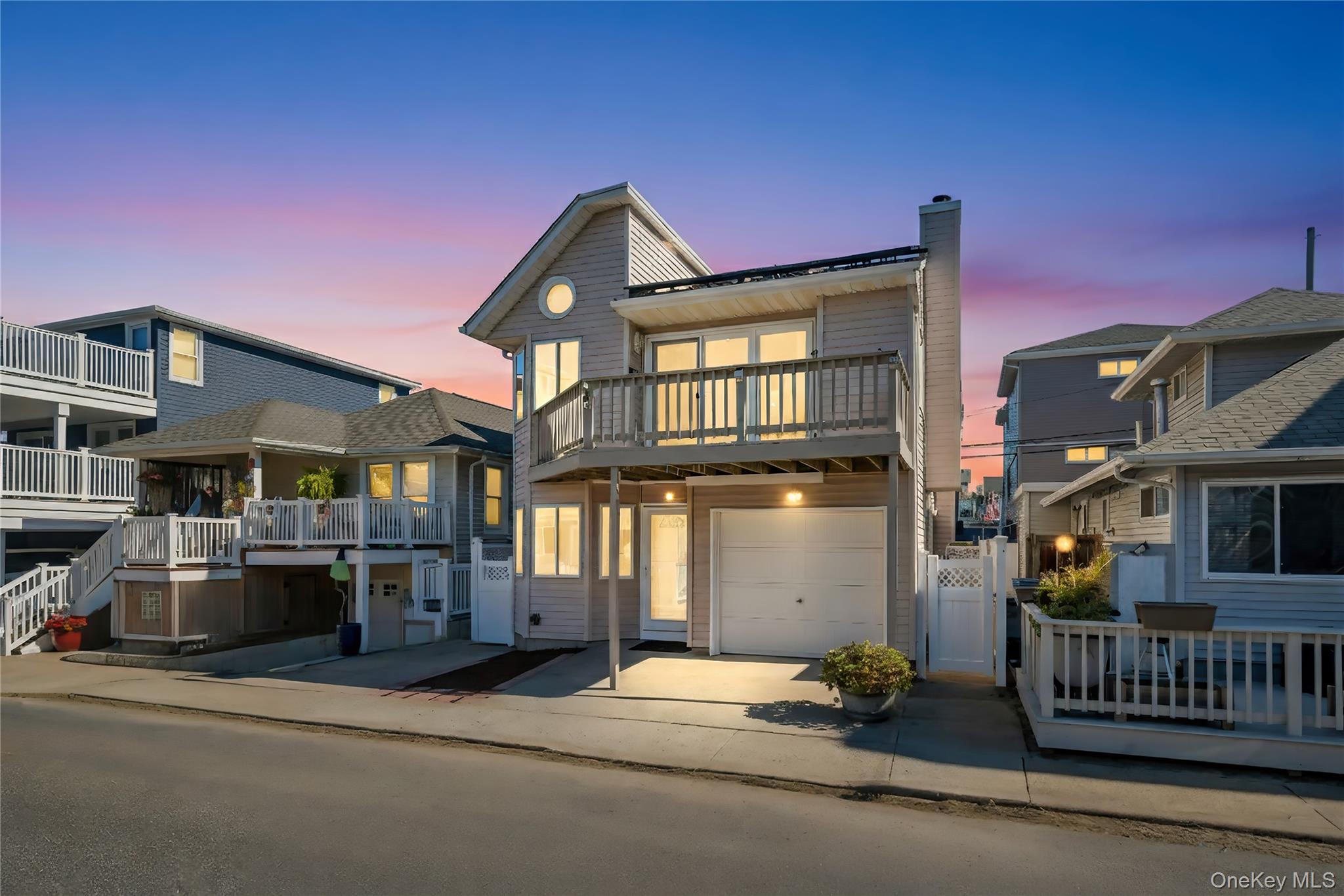 #2 photo, 28 Michigan Street, Long Beach , NY 11561