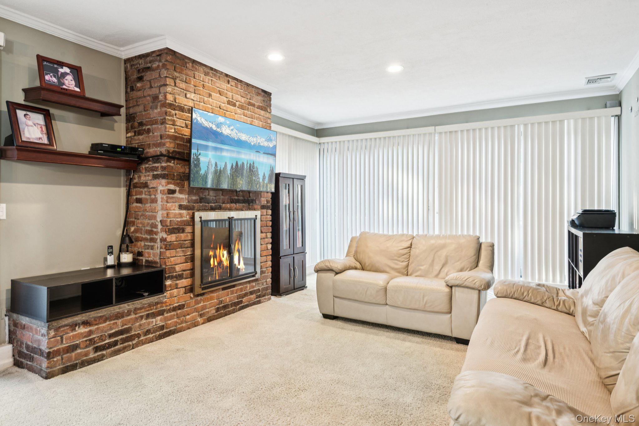 #10 photo, 38 Colonial Drive, Huntington , NY 11743