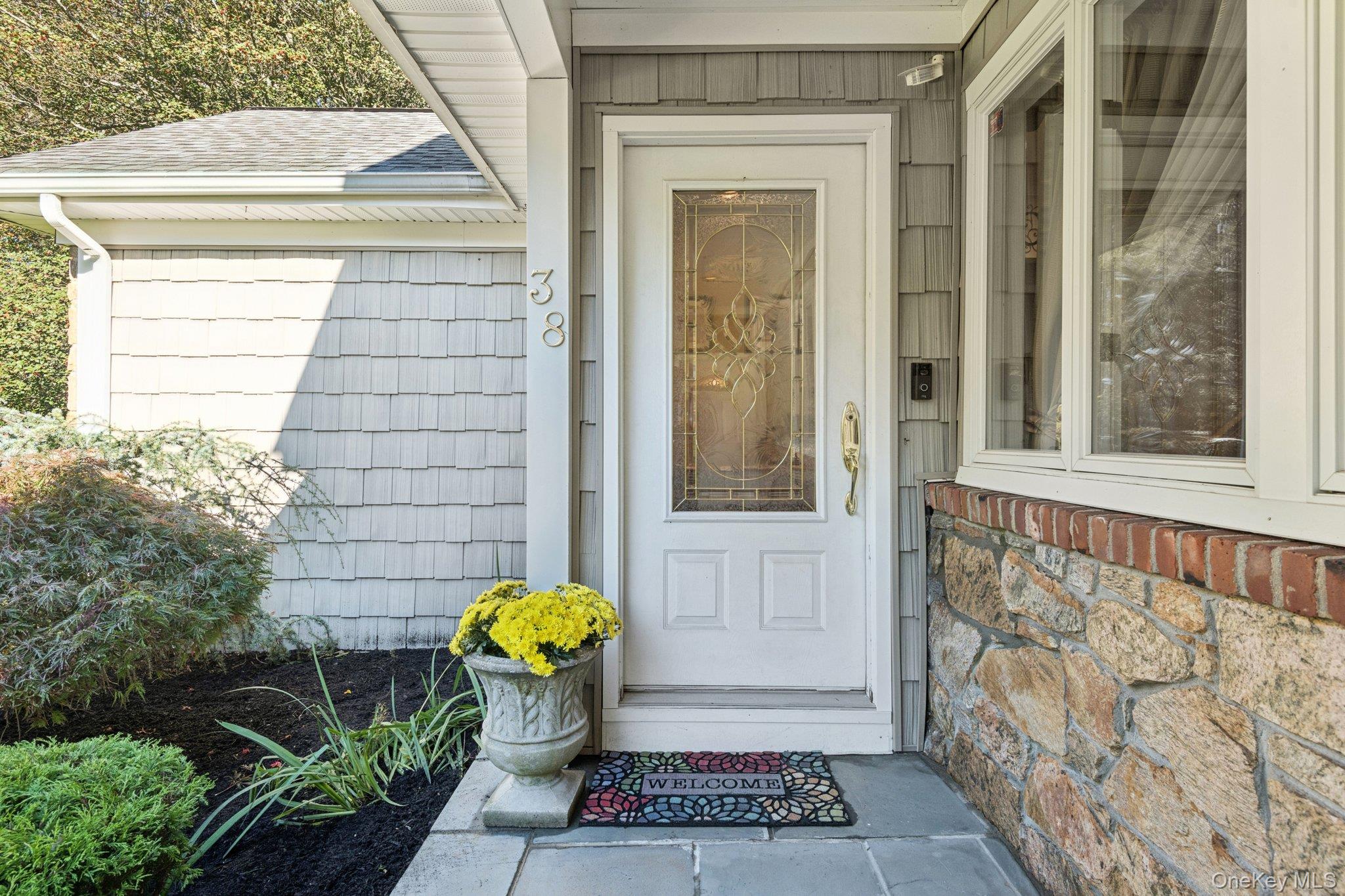 #2 photo, 38 Colonial Drive, Huntington , NY 11743