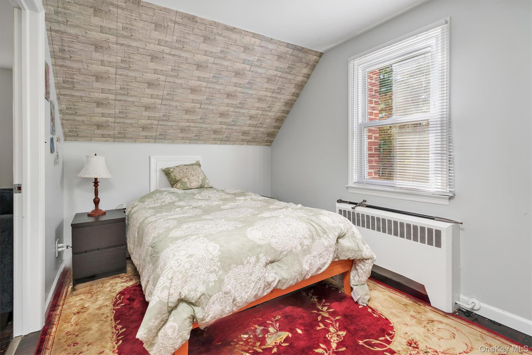 #11 photo, 5 Waywood Place, Huntington Station , NY 11746