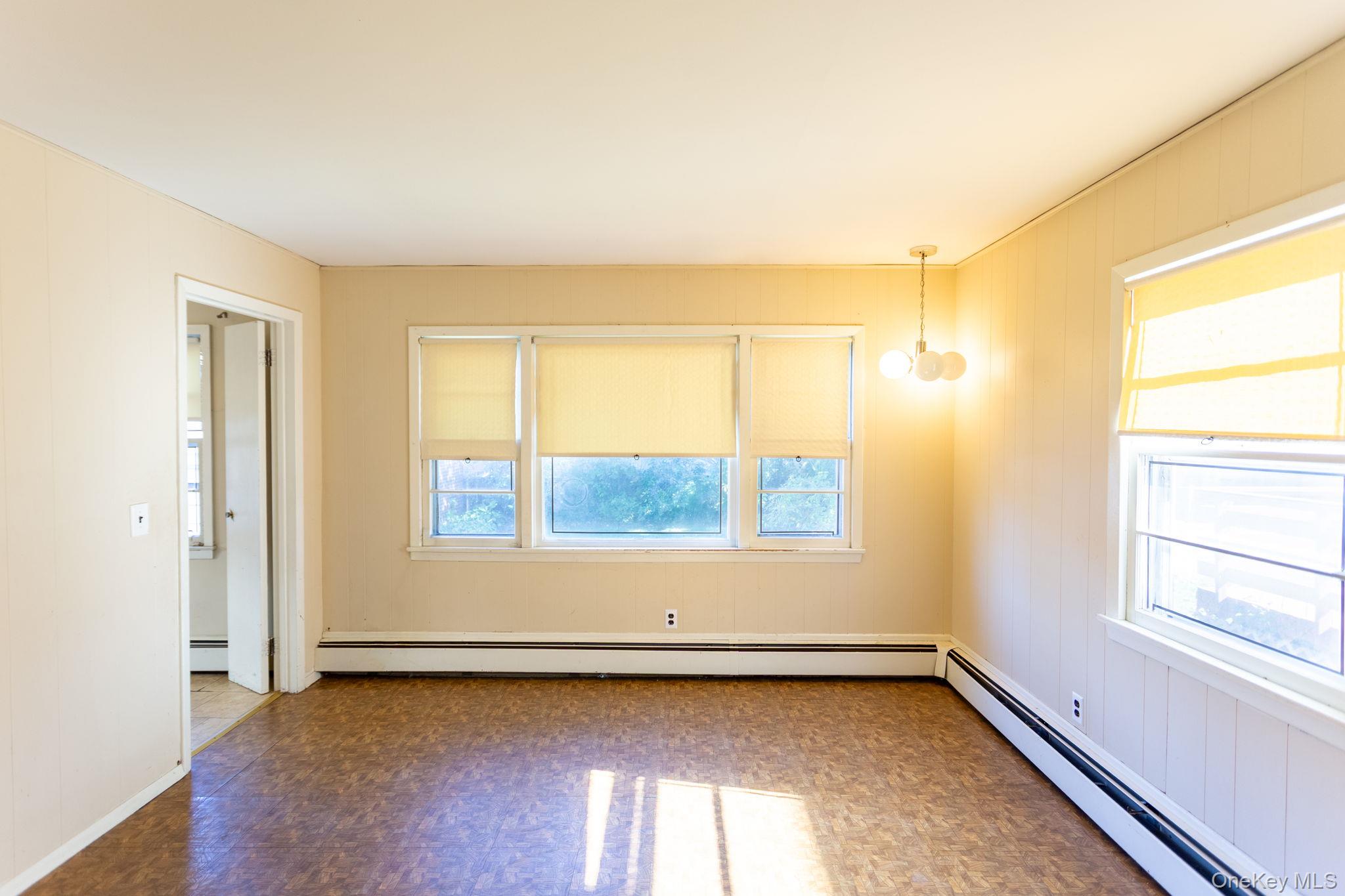 #9 photo, 80-11 190th Street, クイーンズ区 Jamaica Estates , NY 11423