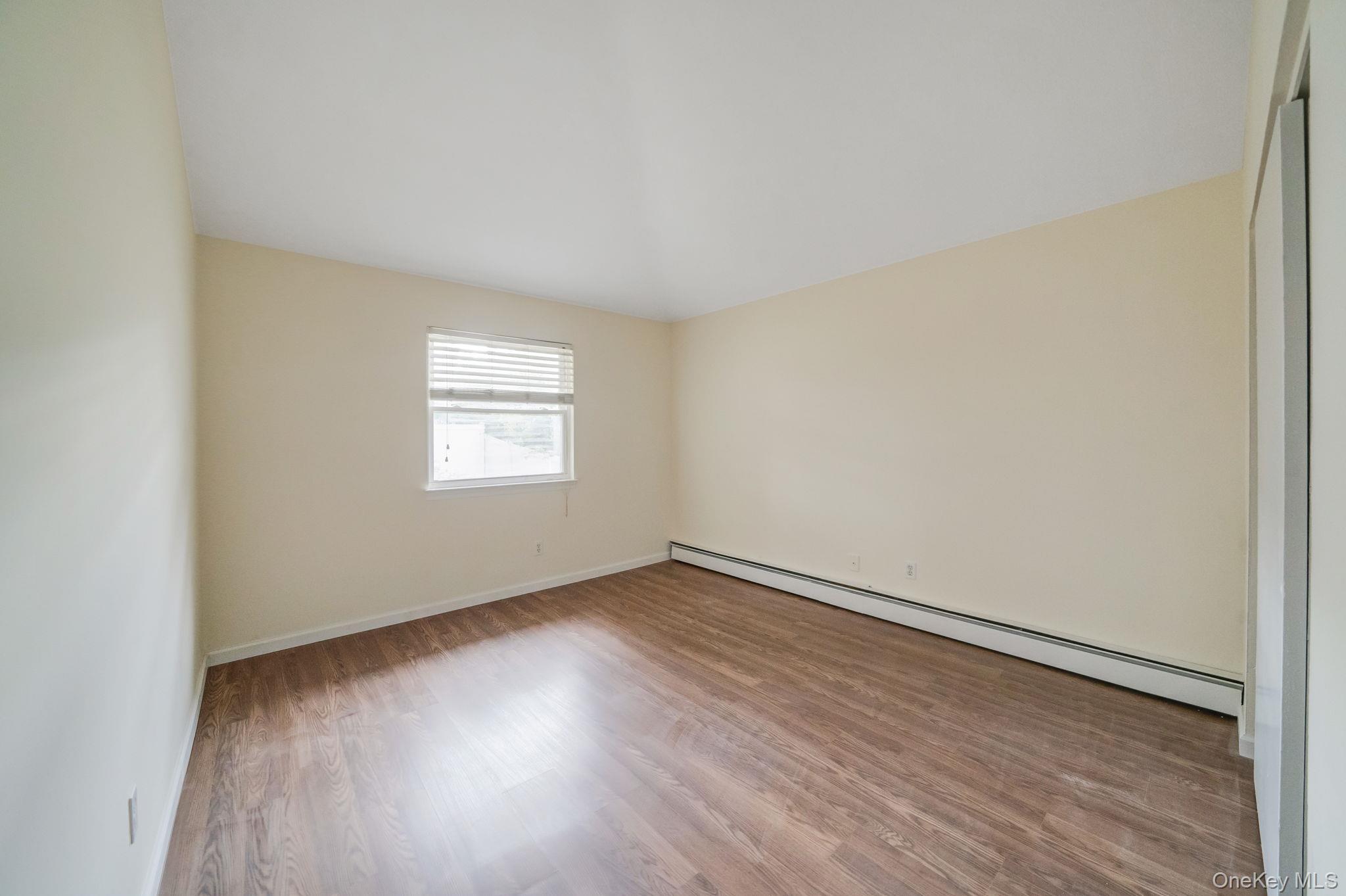 #17 photo, 16 Birch Drive, Ronkonkoma , NY 11779