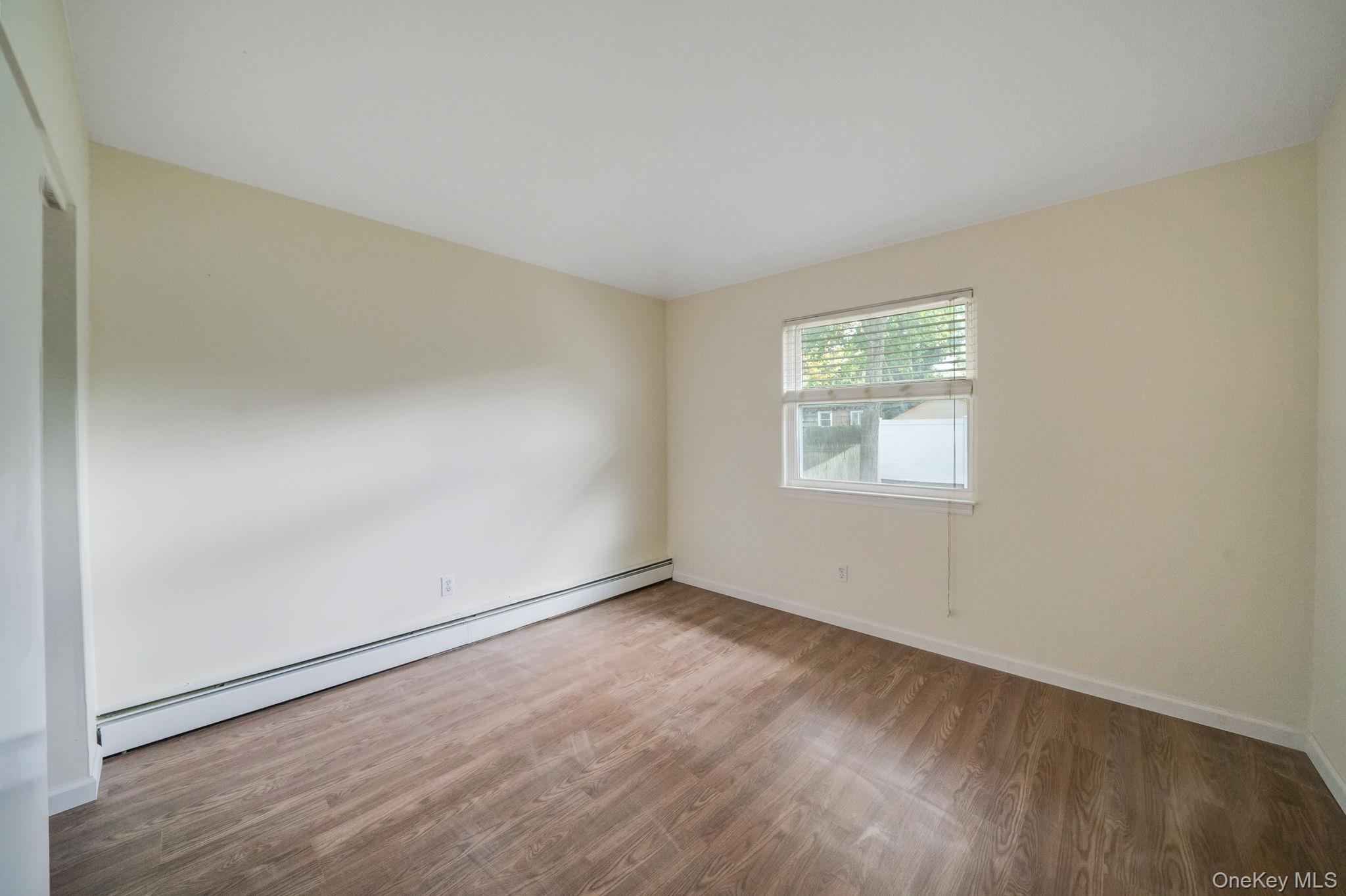 #19 photo, 16 Birch Drive, Ronkonkoma , NY 11779