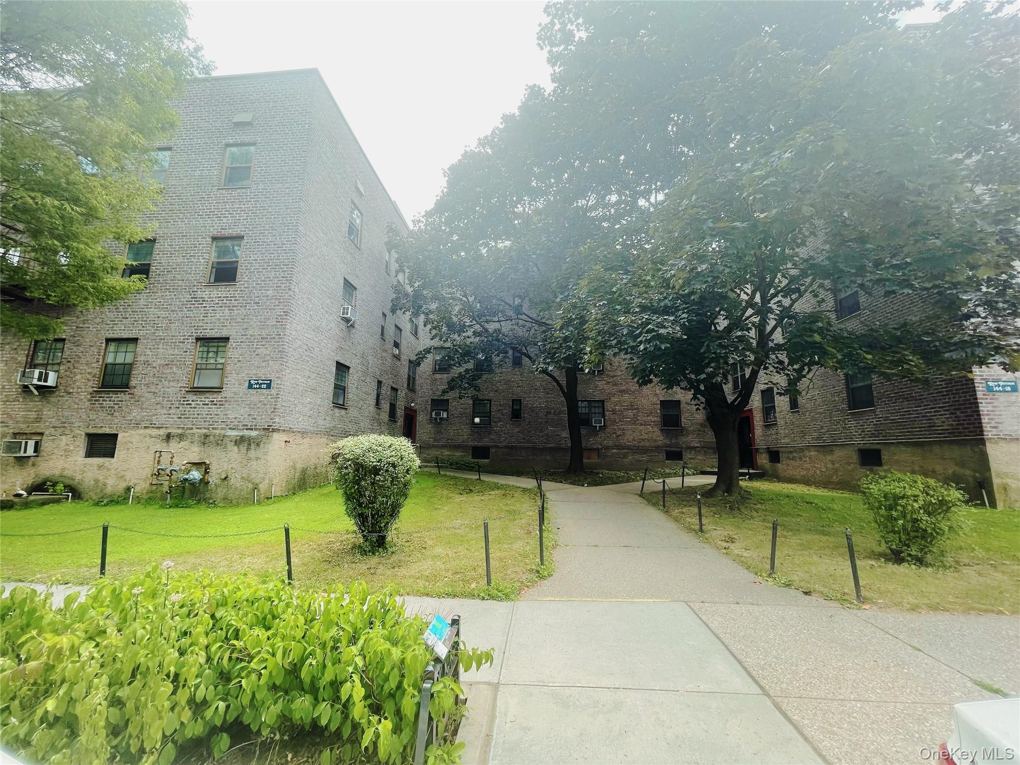 #1 photo, 144-22 78th Avenue, クイーンズ区 Flushing , NY 11367