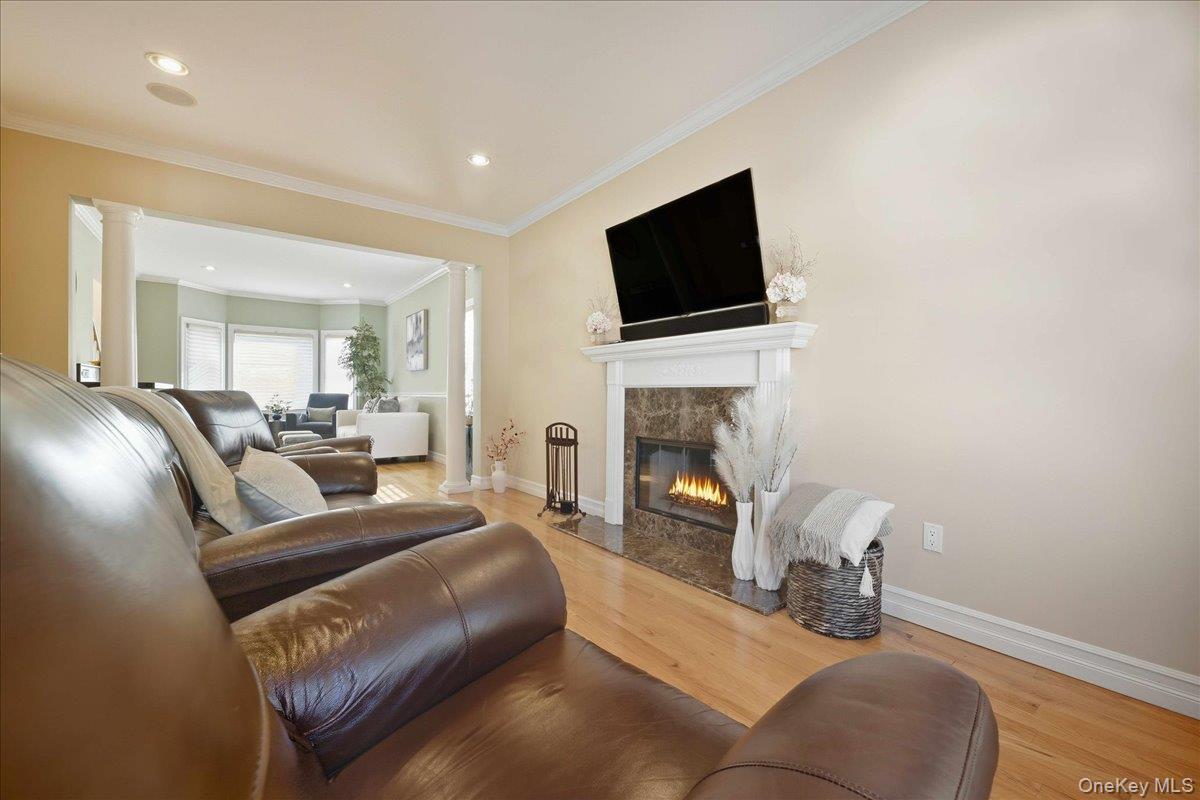 #18 photo, 1615 Belmont Avenue, ナッソー郡 New Hyde Park , NY 11040