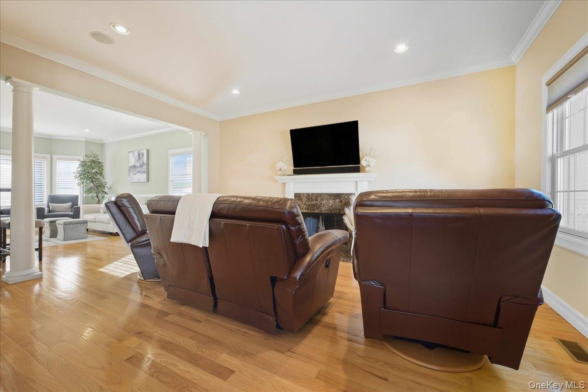 #19 photo, 1615 Belmont Avenue, ナッソー郡 New Hyde Park , NY 11040