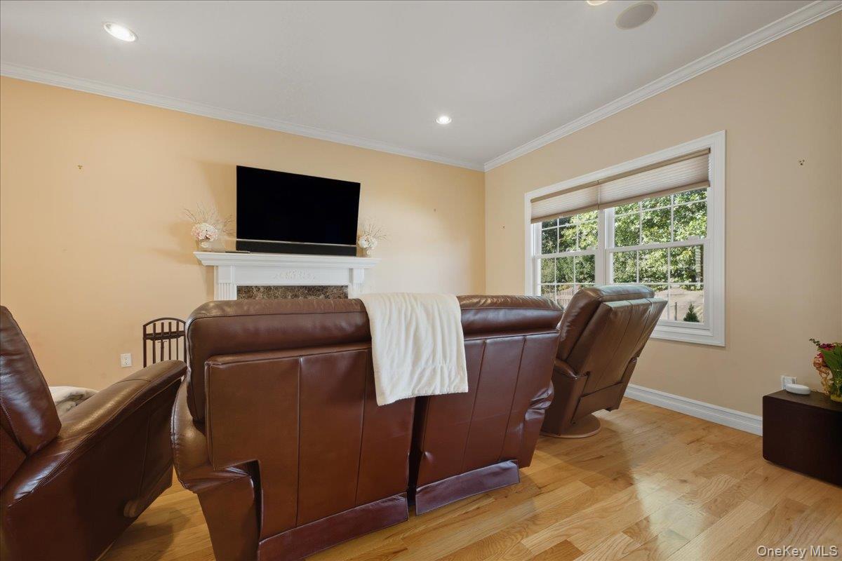 #20 photo, 1615 Belmont Avenue, ナッソー郡 New Hyde Park , NY 11040