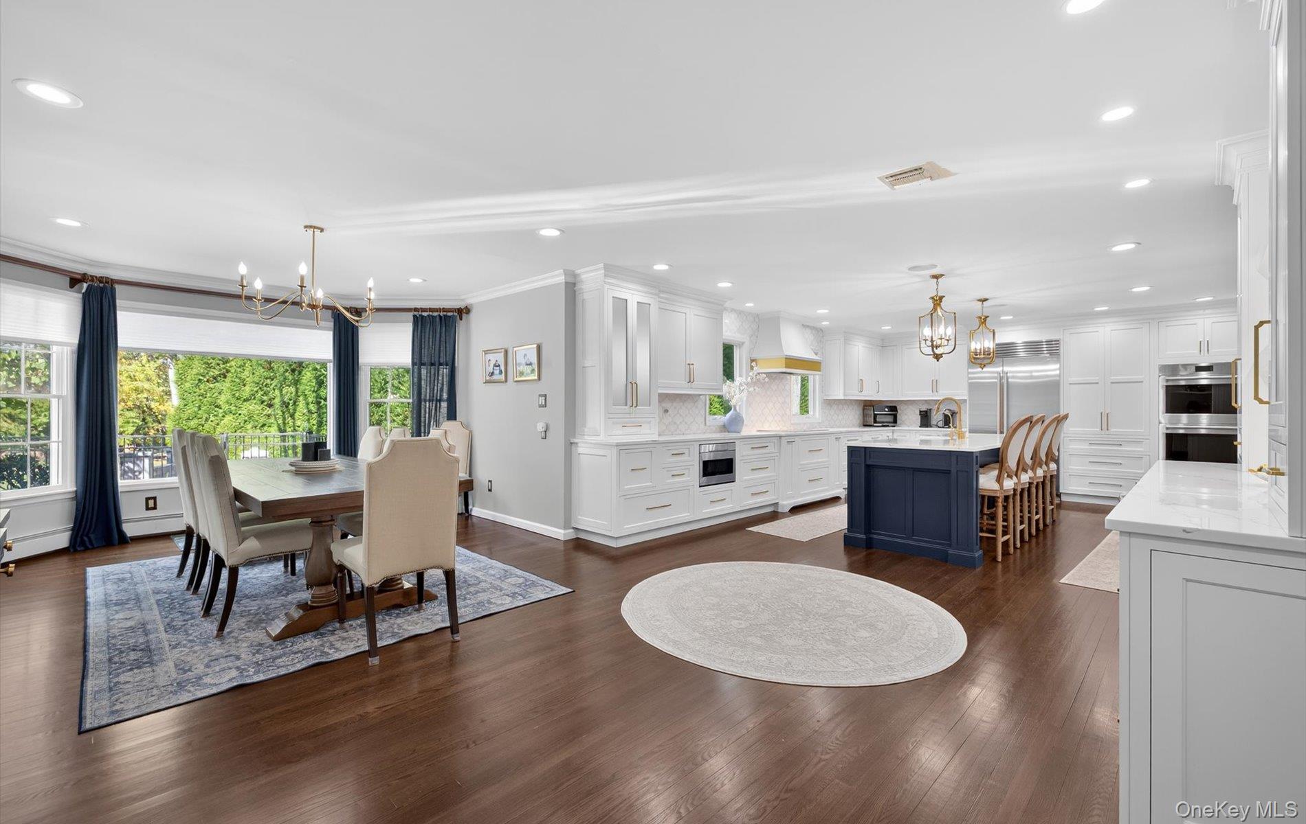 #10 photo, 375 Vanderbilt Parkway, Dix Hills , NY 11746