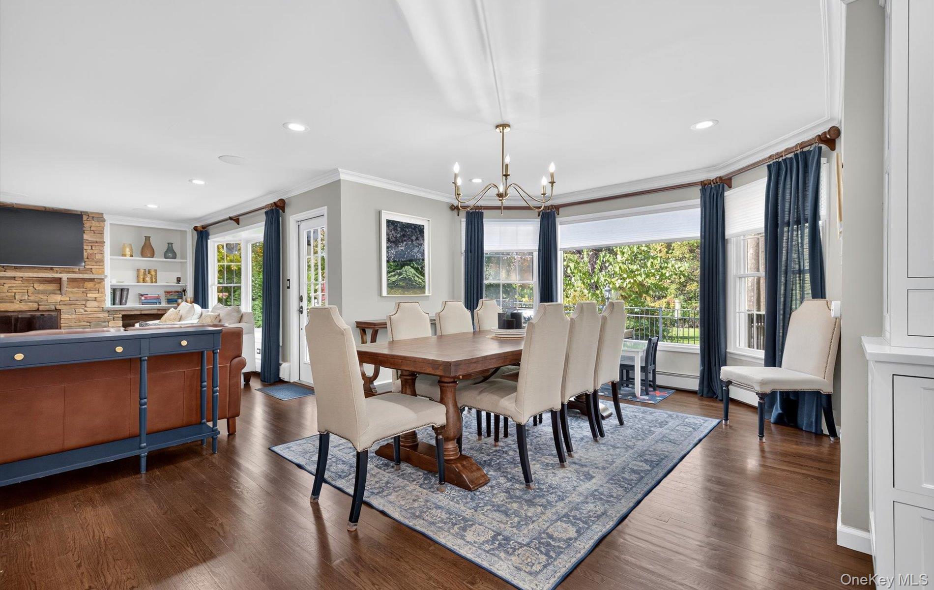 #16 photo, 375 Vanderbilt Parkway, Dix Hills , NY 11746