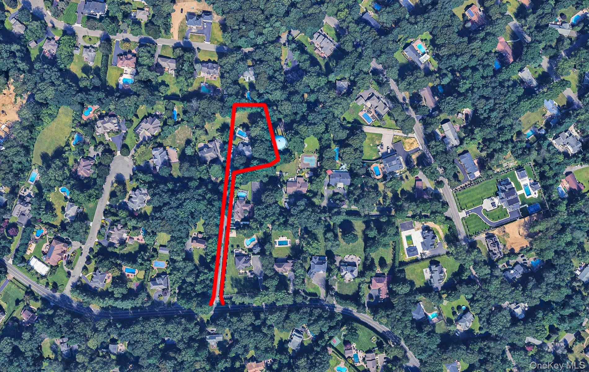 #3 photo, 375 Vanderbilt Parkway, Dix Hills , NY 11746