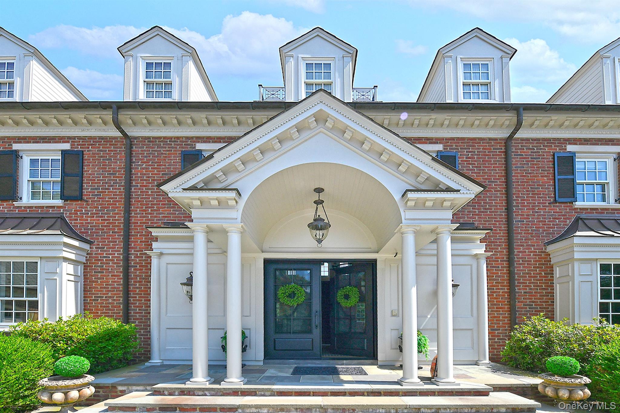 #5 photo, 142 Round Swamp Road, Melville , NY 11747