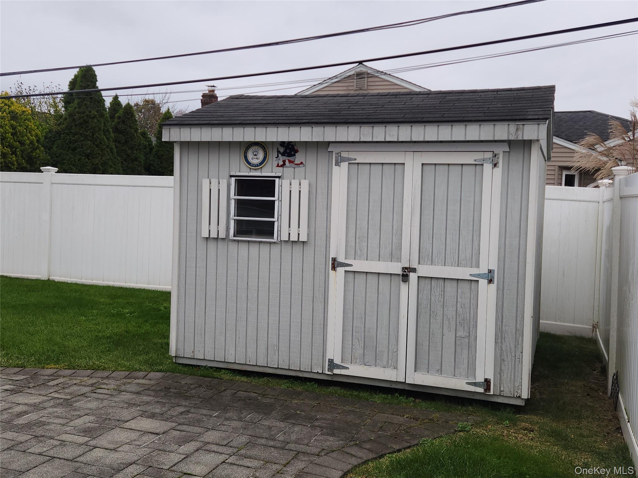 #11 photo, 4038 Meadow Lane, ナッソー郡 Seaford , NY 11783