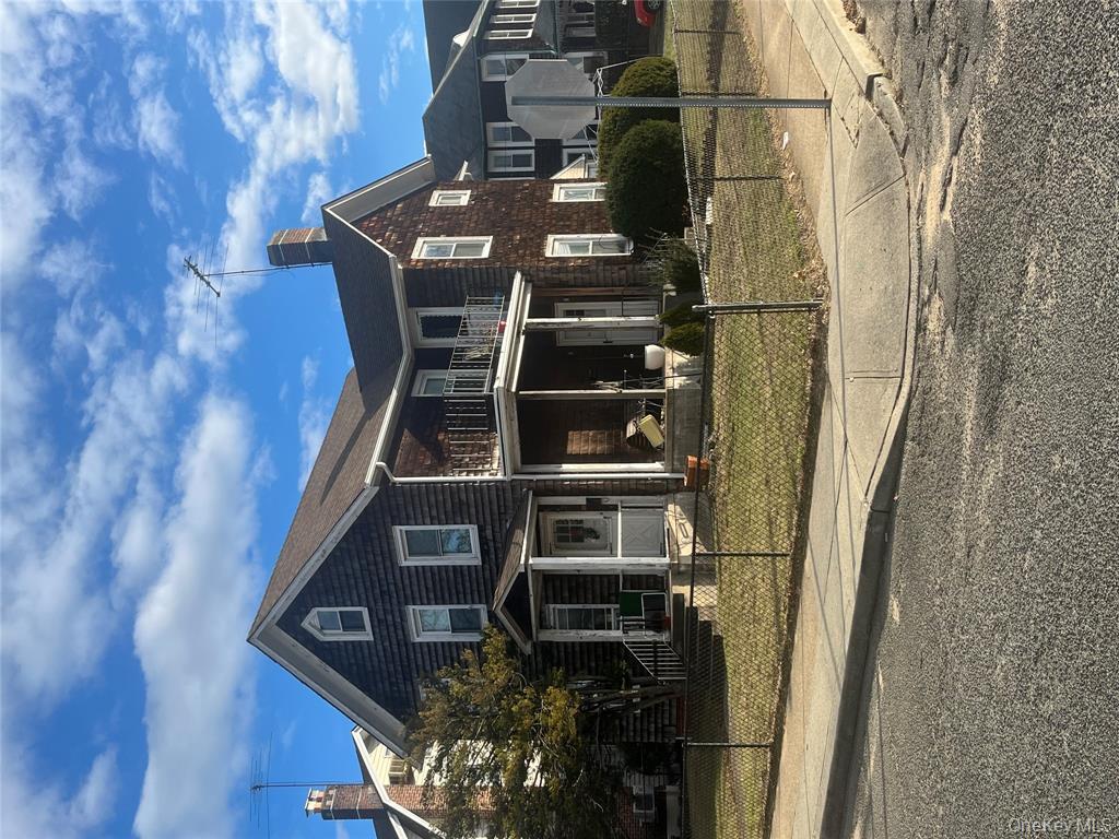 #3 photo, 203 Wanser Avenue, ナッソー郡 Inwood , NY 11096