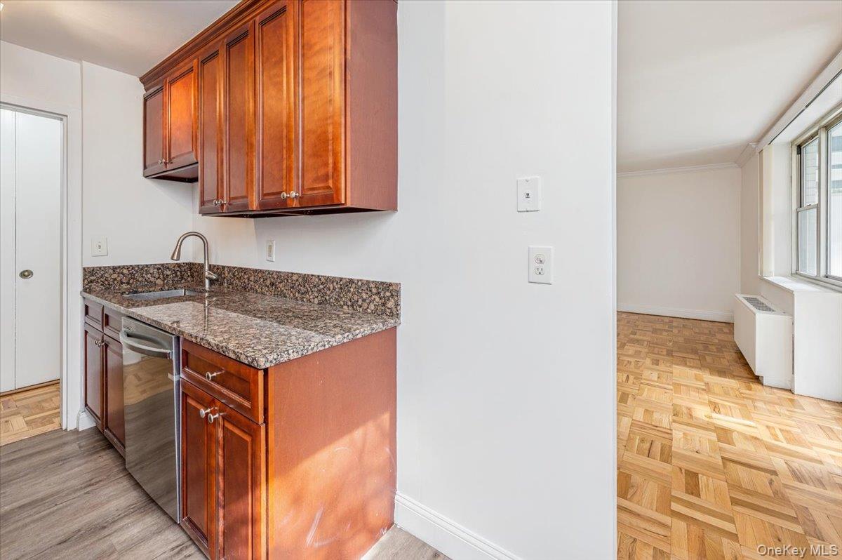 #13 photo, 499 N Broadway, White Plains , NY 10603