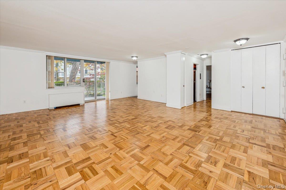 #5 photo, 499 N Broadway, White Plains , NY 10603