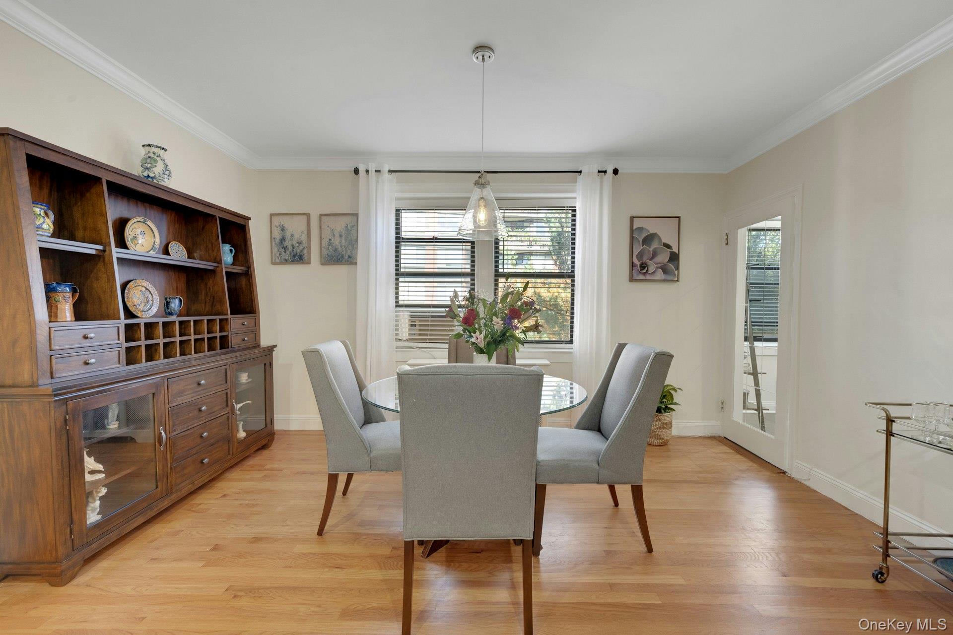 #13 photo, 68 E Hartsdale Avenue, Hartsdale , NY 10530