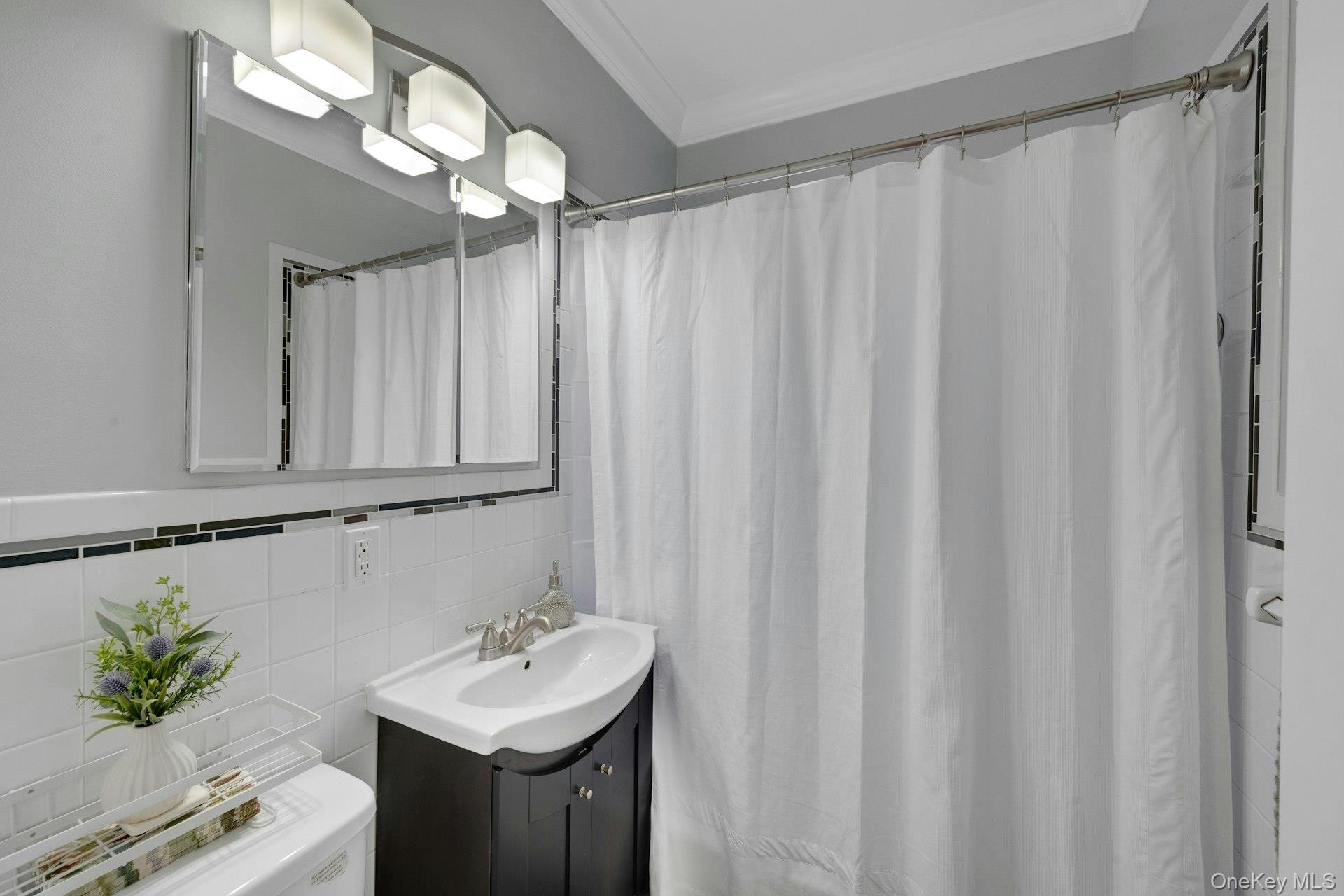 #6 photo, 68 E Hartsdale Avenue, Hartsdale , NY 10530