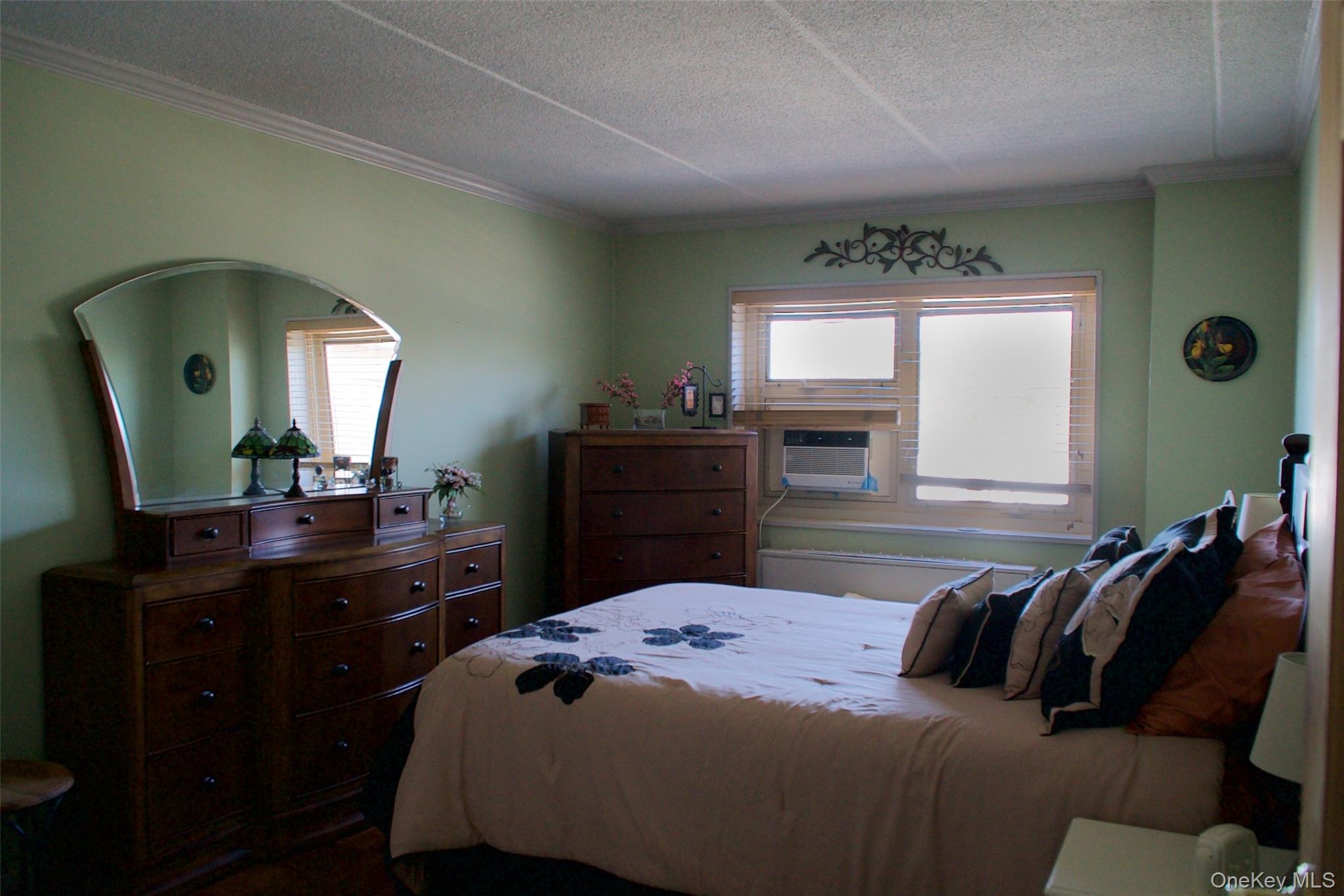 #15 photo, 470 Halstead Avenue, Harrison , NY 10528