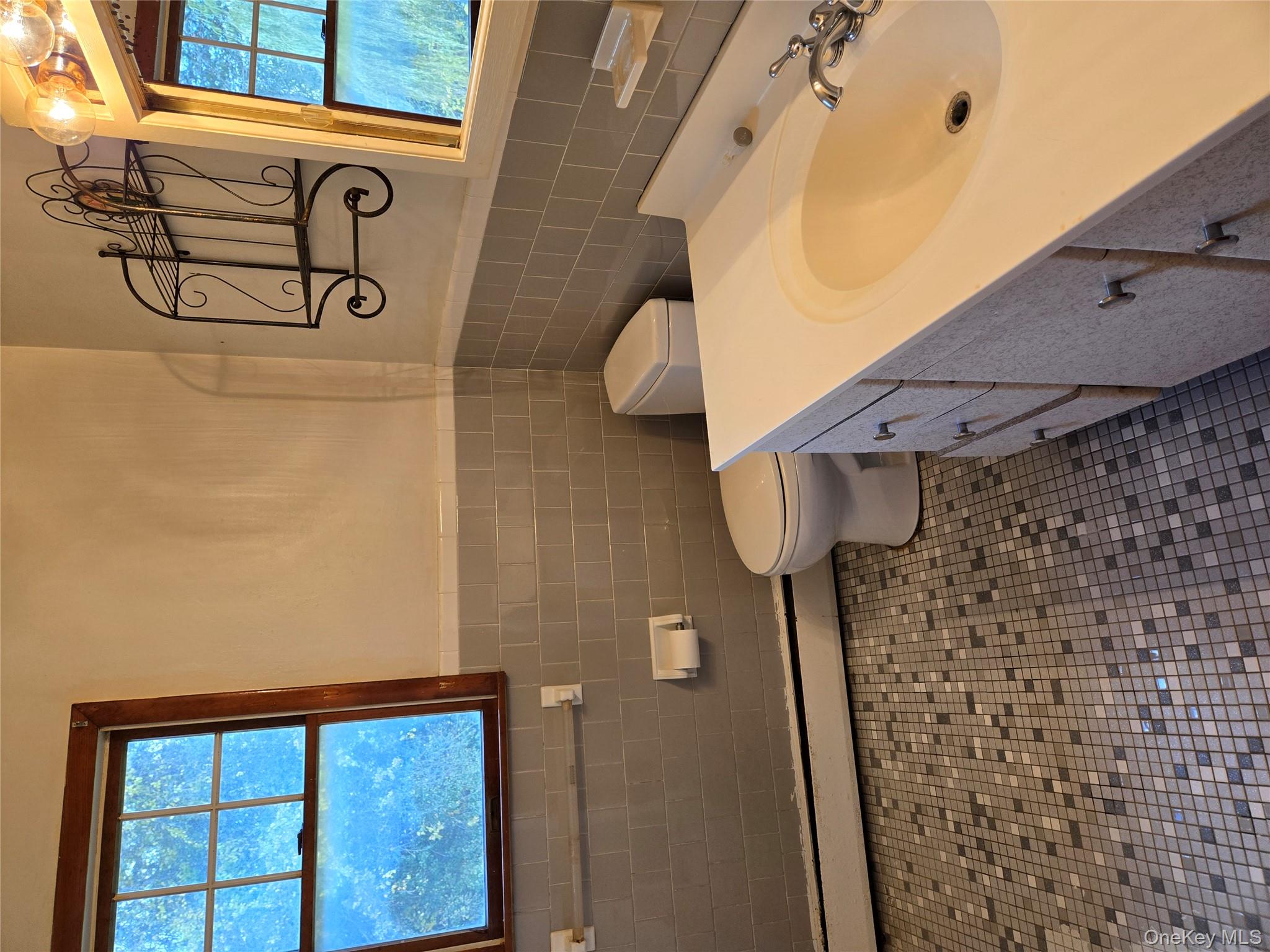 #6 photo, 16 Stirrup Drive, Newburgh , NY 12550