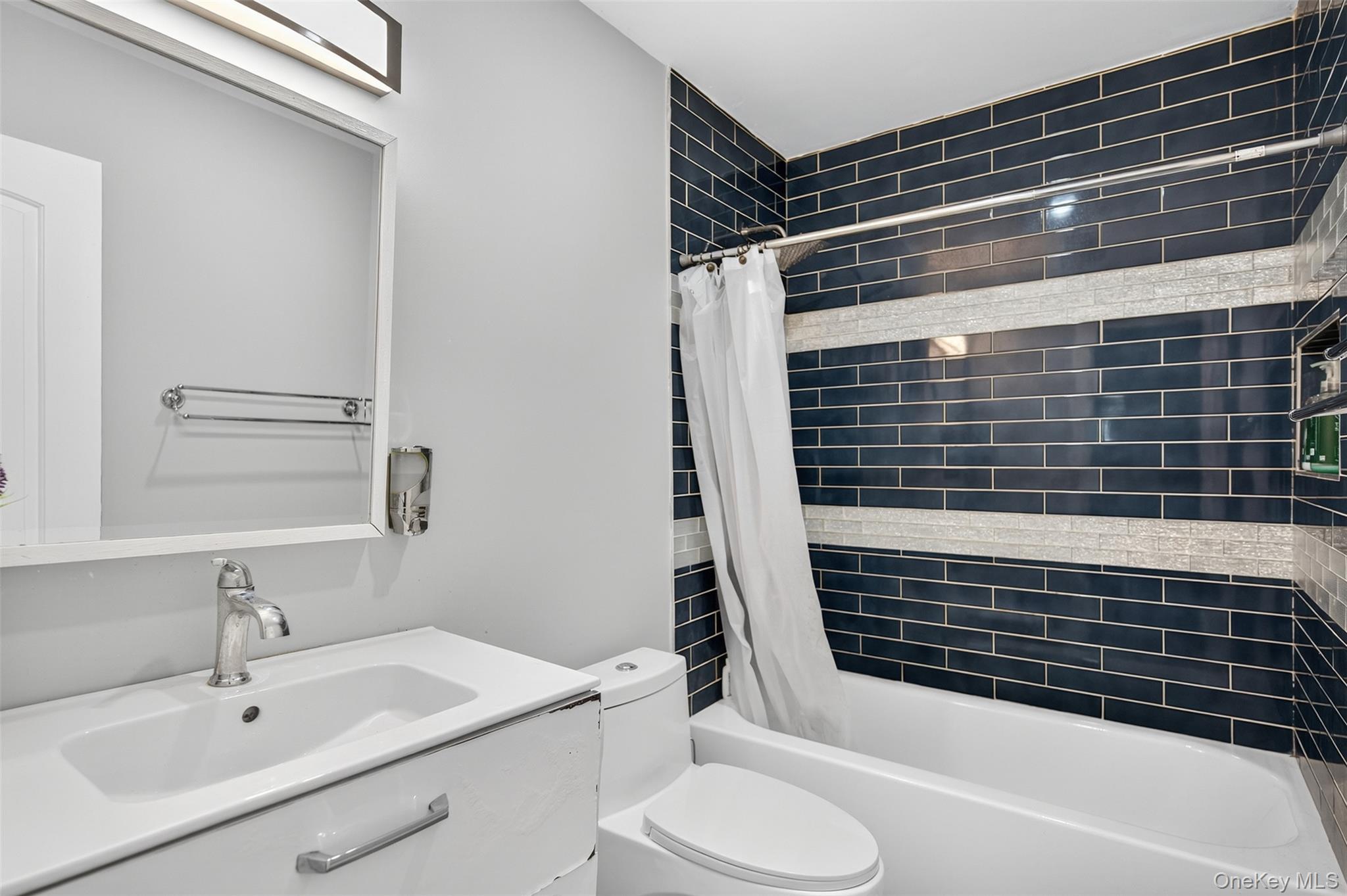 #20 photo, 88 Spackenkill Road, Poughkeepsie , NY 12603