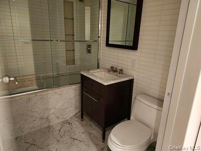 #15 photo, 140 E 63rd Street, New York (Manhattan) , NY 10065