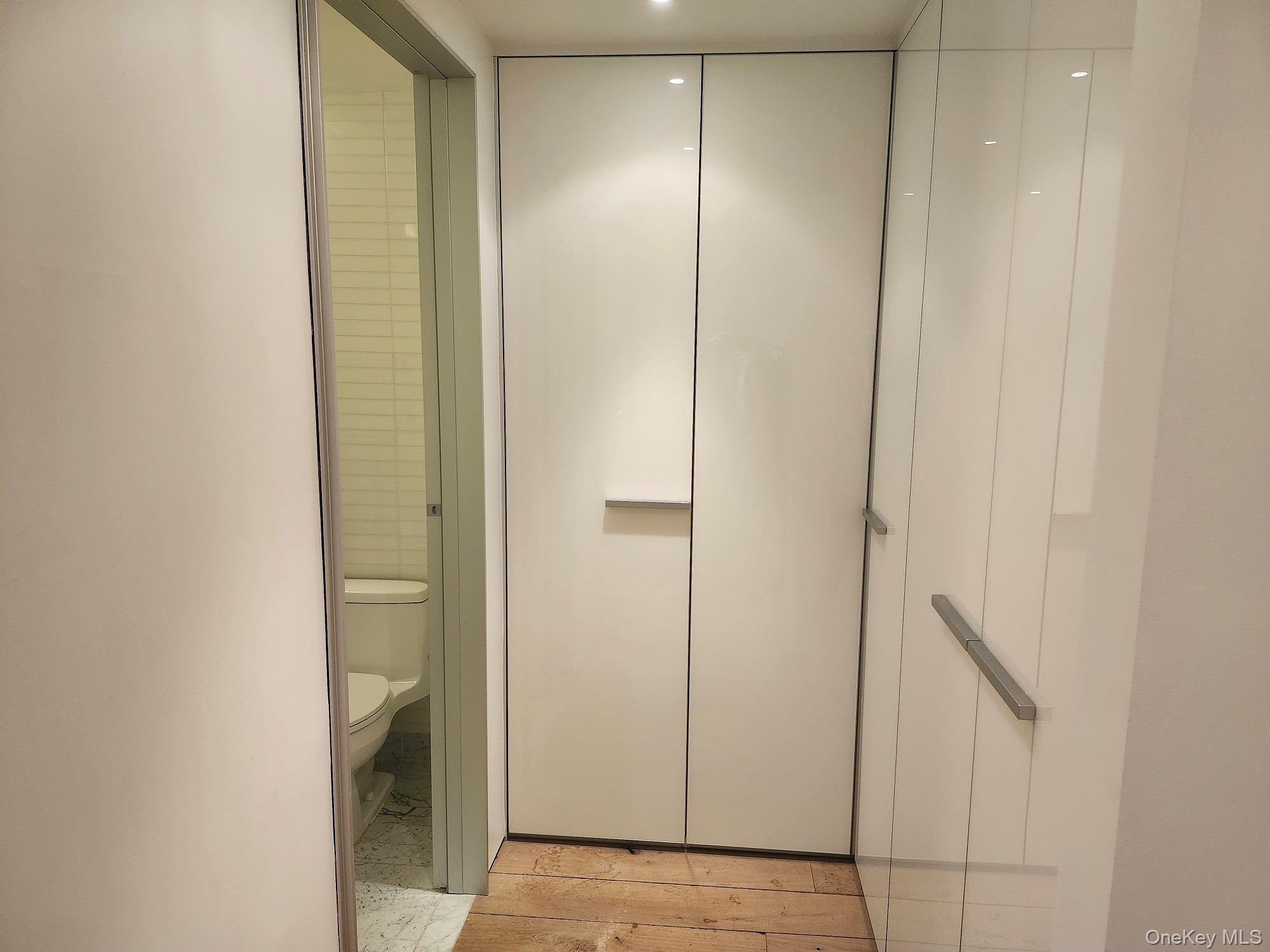 #19 photo, 140 E 63rd Street, New York (Manhattan) , NY 10065