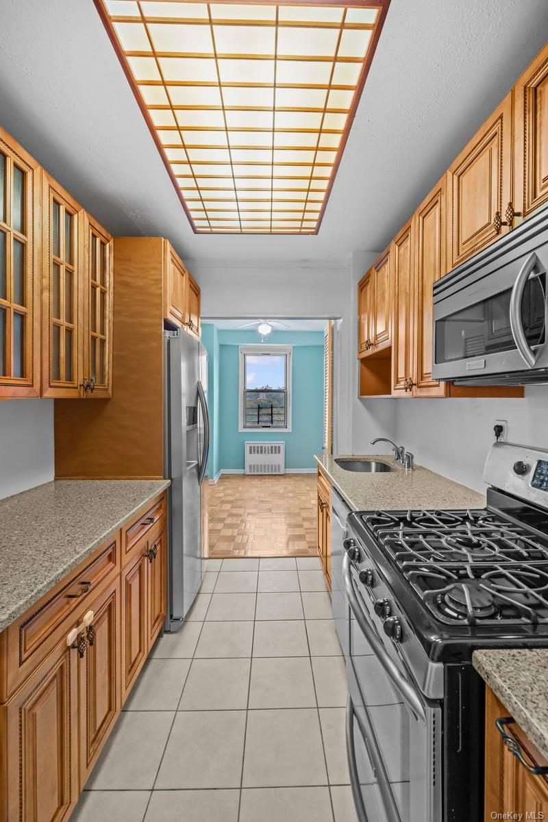 #12 photo, 2400 Johnson Avenue, ブロンクス区 Bronx , NY 10463