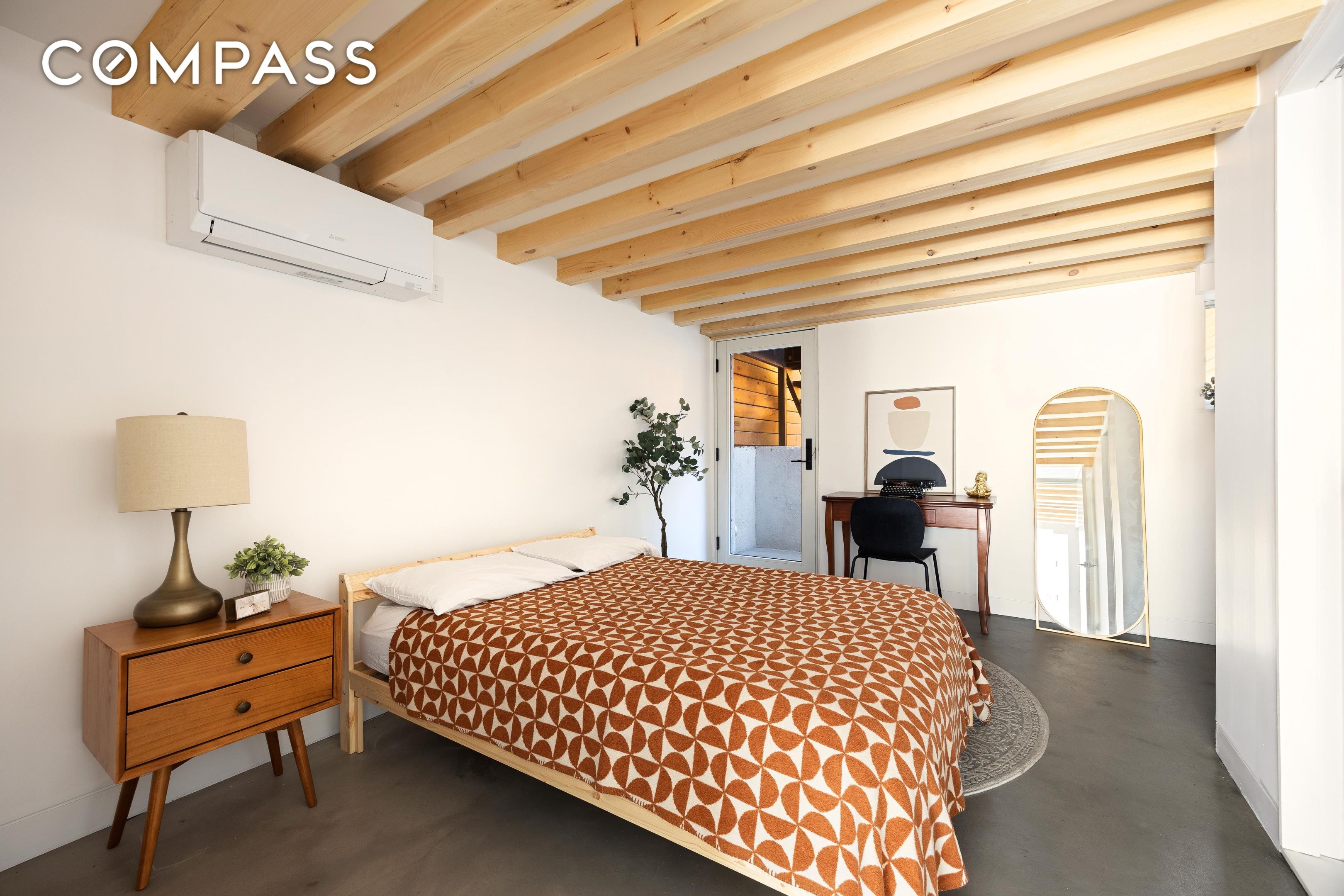 #14 photo, 137 Maspeth Avenue, ブルックリン区 East Williamsburg , NY 11211