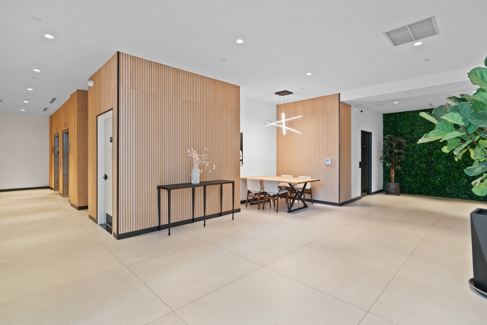 #8 photo, Astoria, クイーンズ区 Astoria , NY 11102