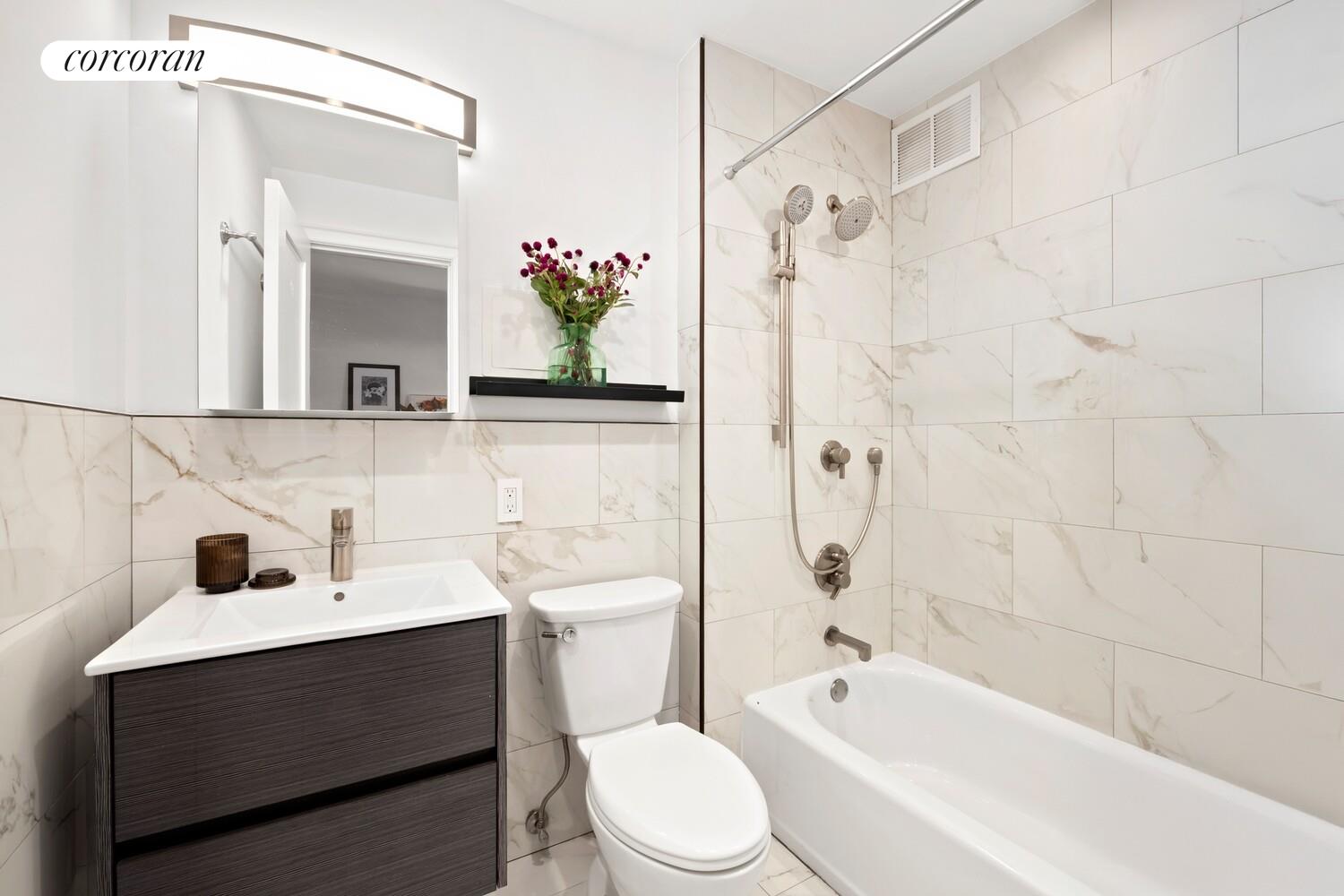 #6 photo, 56 JANE Street, マンハッタン West Village , NY 10014