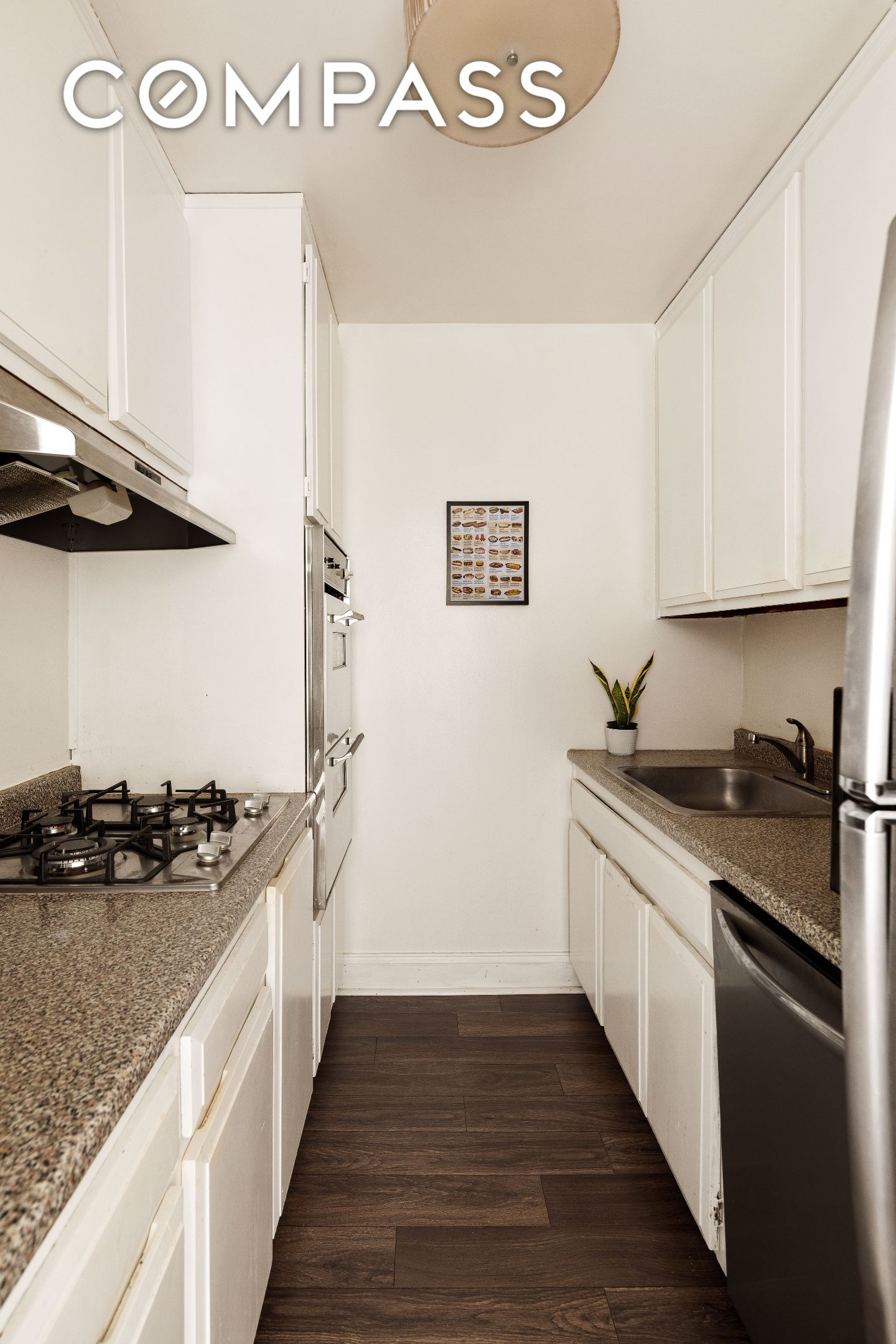 #5 photo, 7 E 14th Street, マンハッタン Flatiron , NY 10003