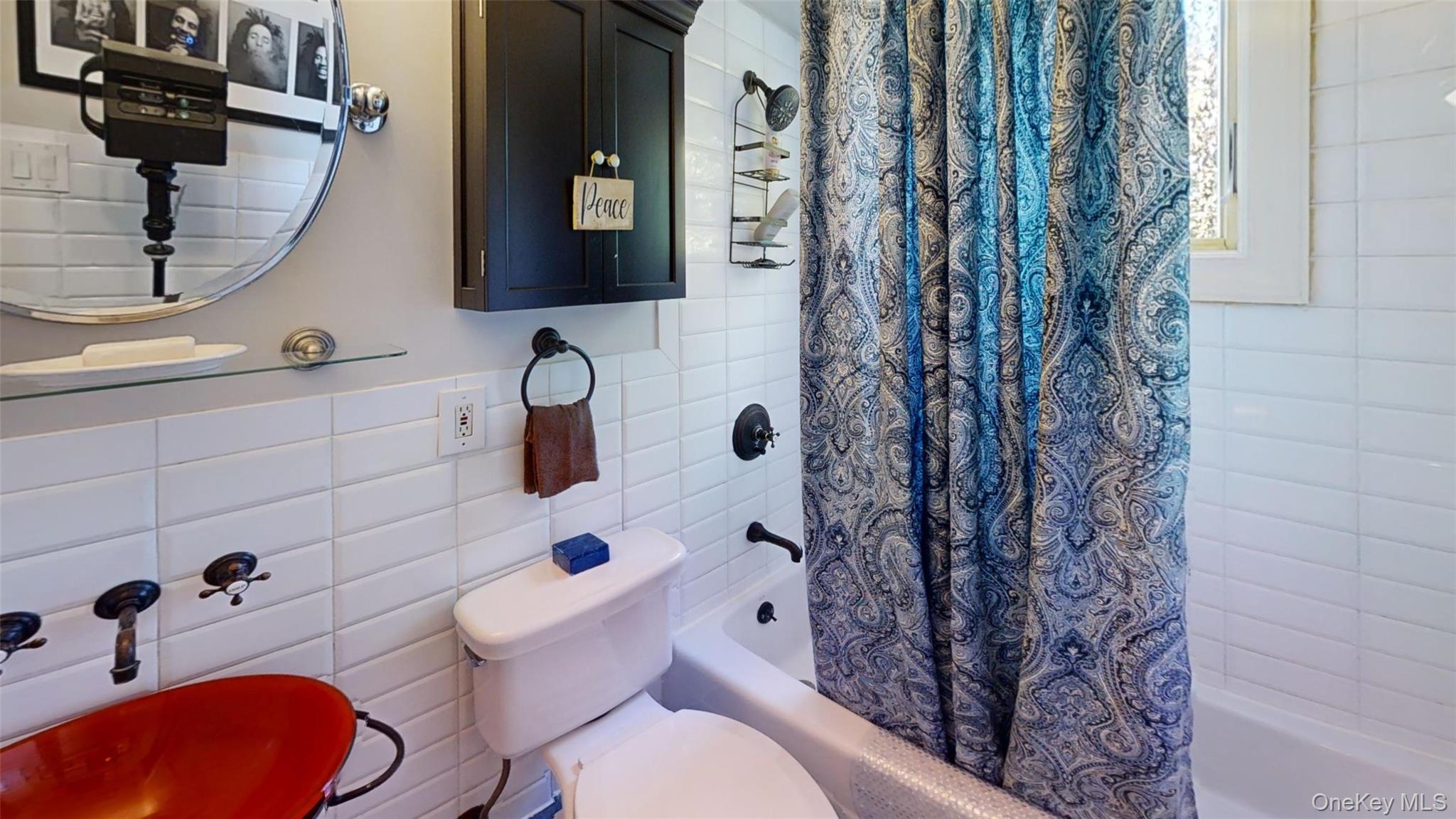 #10 photo, 35 Semon Road, Huntington , NY 11743