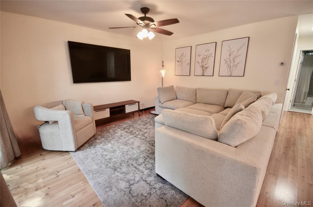 #1 photo, 99 Richmond Boulevard, サフォーク郡 Ronkonkoma , NY 11779