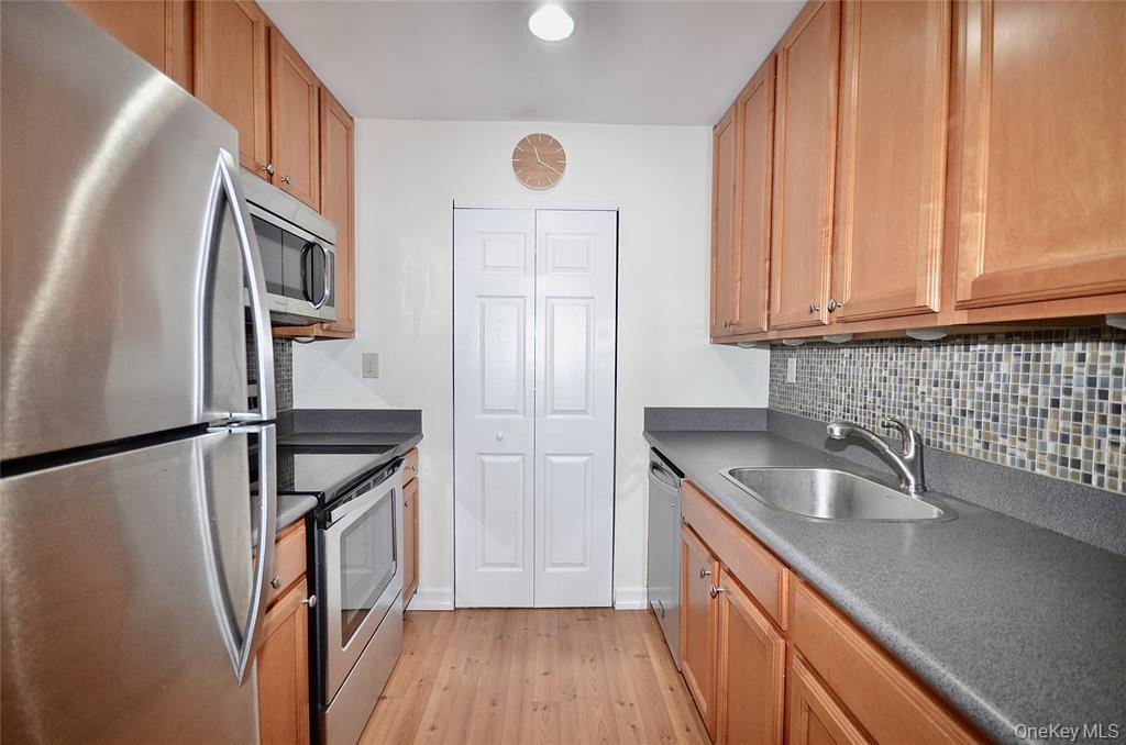 #4 photo, 99 Richmond Boulevard, サフォーク郡 Ronkonkoma , NY 11779