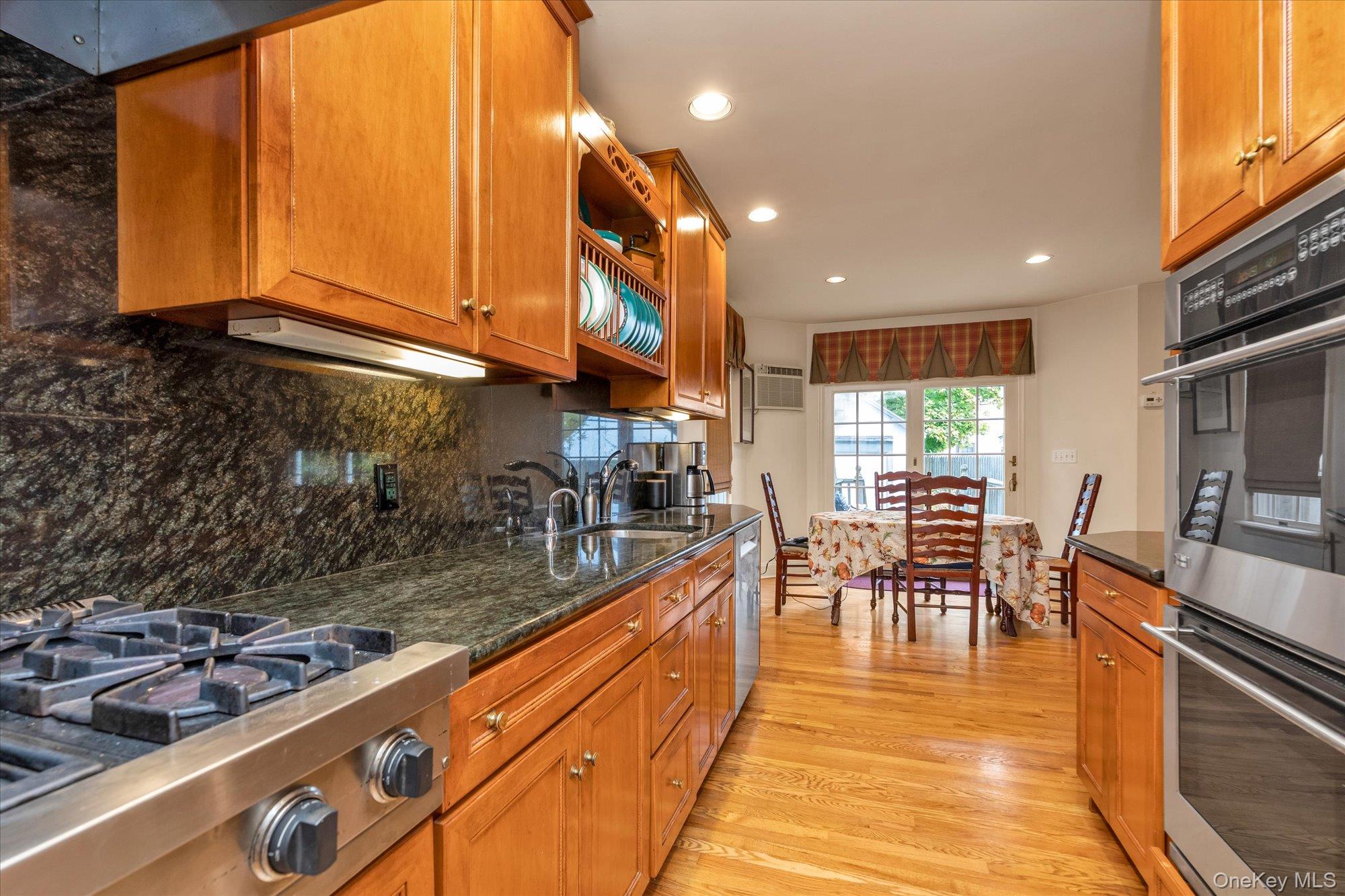 #8 photo, 11 Westminster Road, ナッソー郡 Rockville Centre , NY 11570