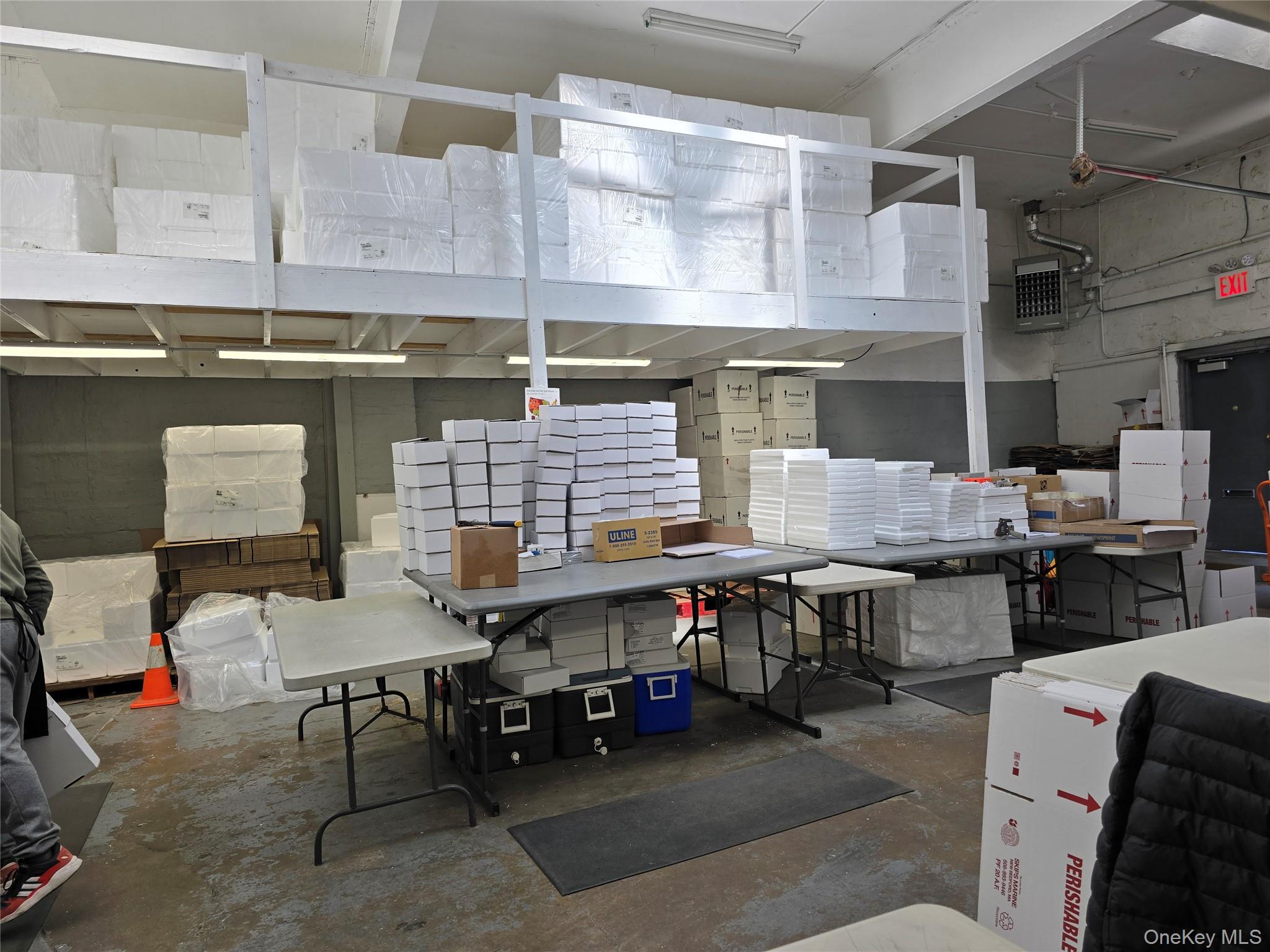 #3 photo, 12409 18th Avenue, クイーンズ区 College Point , NY 11356