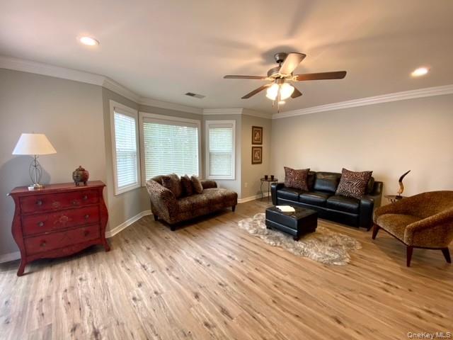 #6 photo, 180 Adams Way, サフォーク郡 Sayville , NY 11782