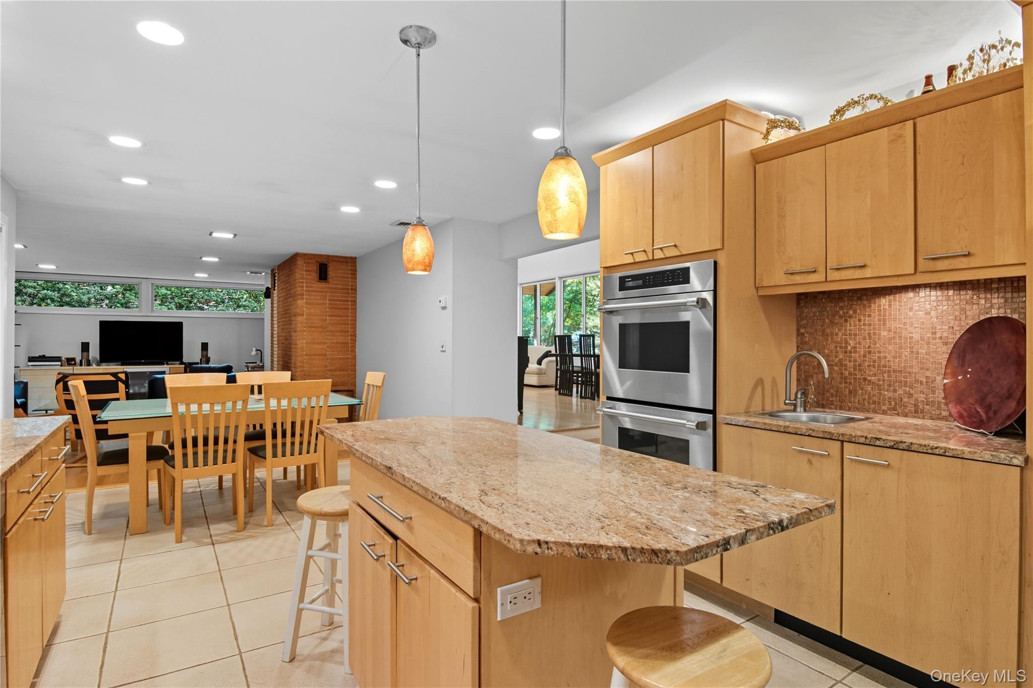 #17 photo, 341 River Road, Saint James , NY 11780