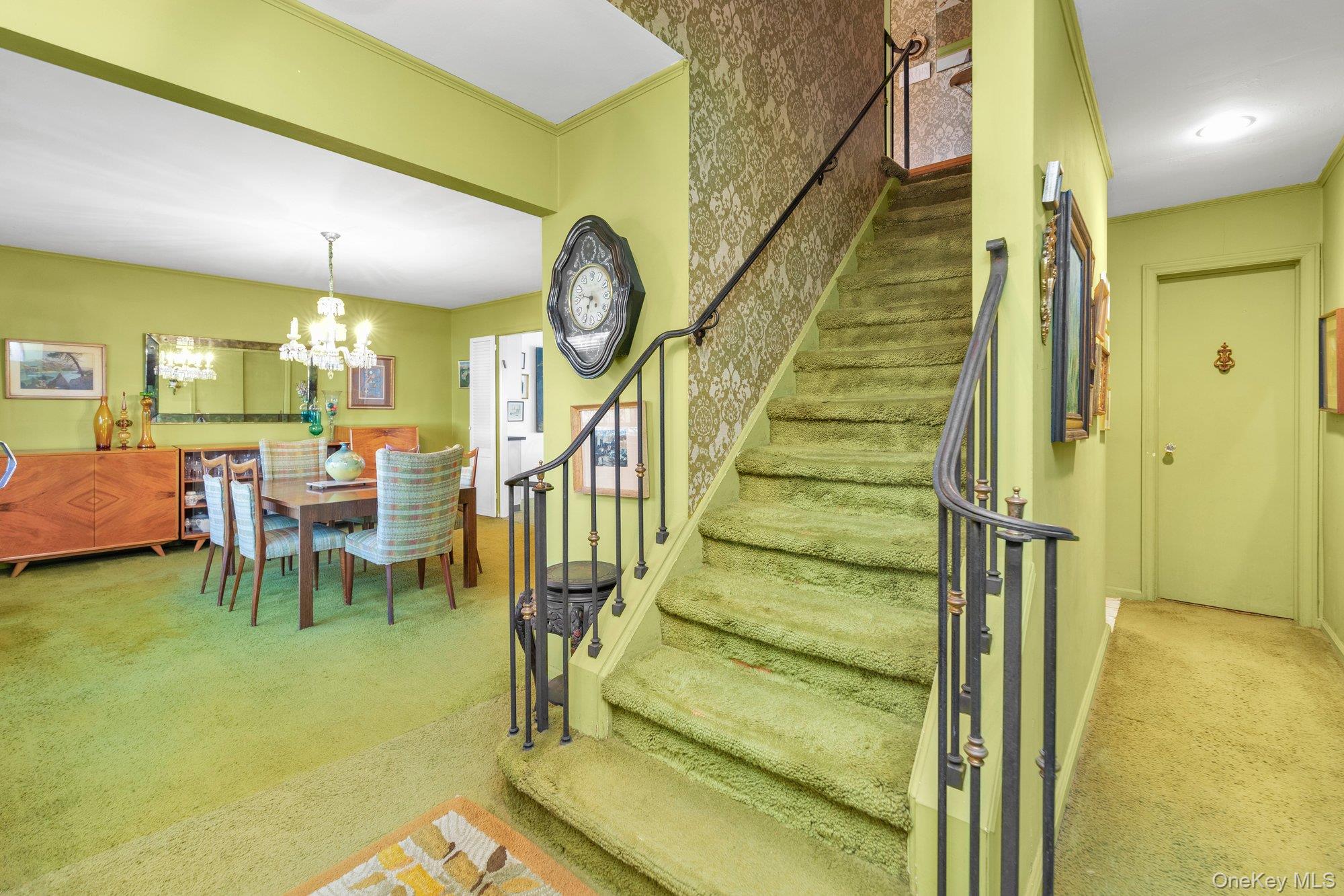 #2 photo, 350 Paul Place, West Hempstead , NY 11552