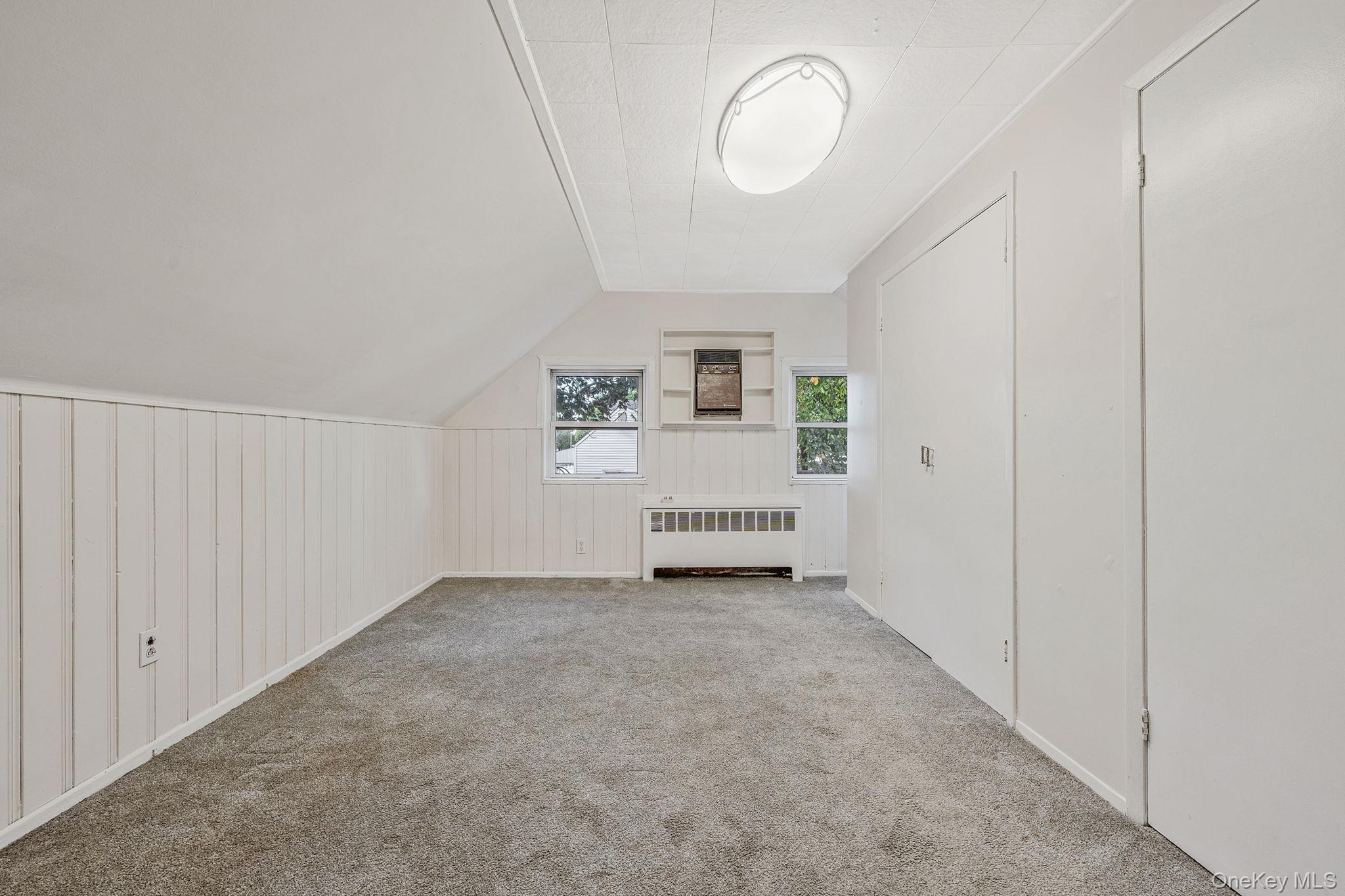 #15 photo, 89 Tanners Lane, ナッソー郡 Levittown , NY 11756