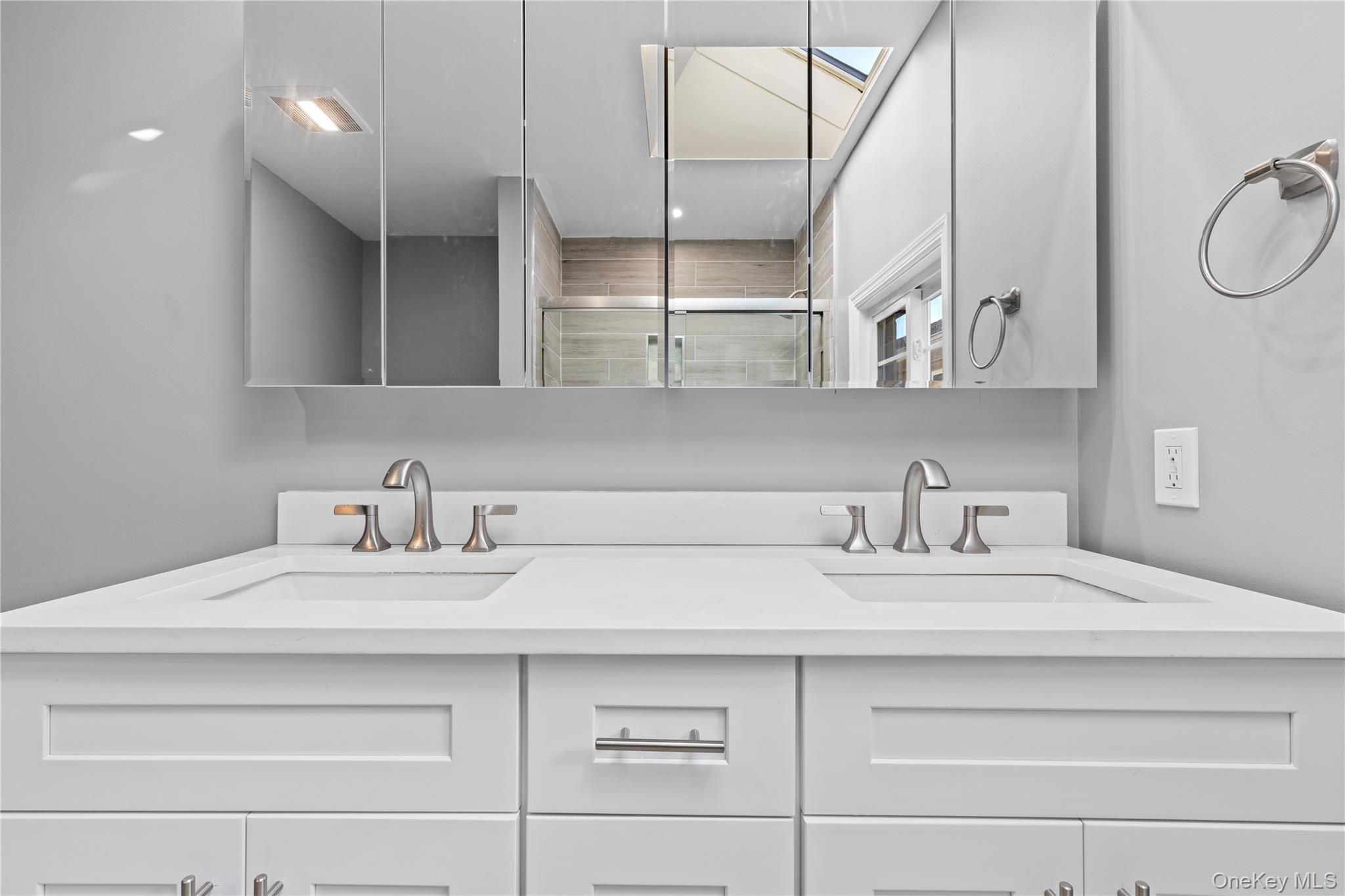 #20 photo, 310 Lindell Boulevard, ナッソー郡 Long Beach , NY 11561